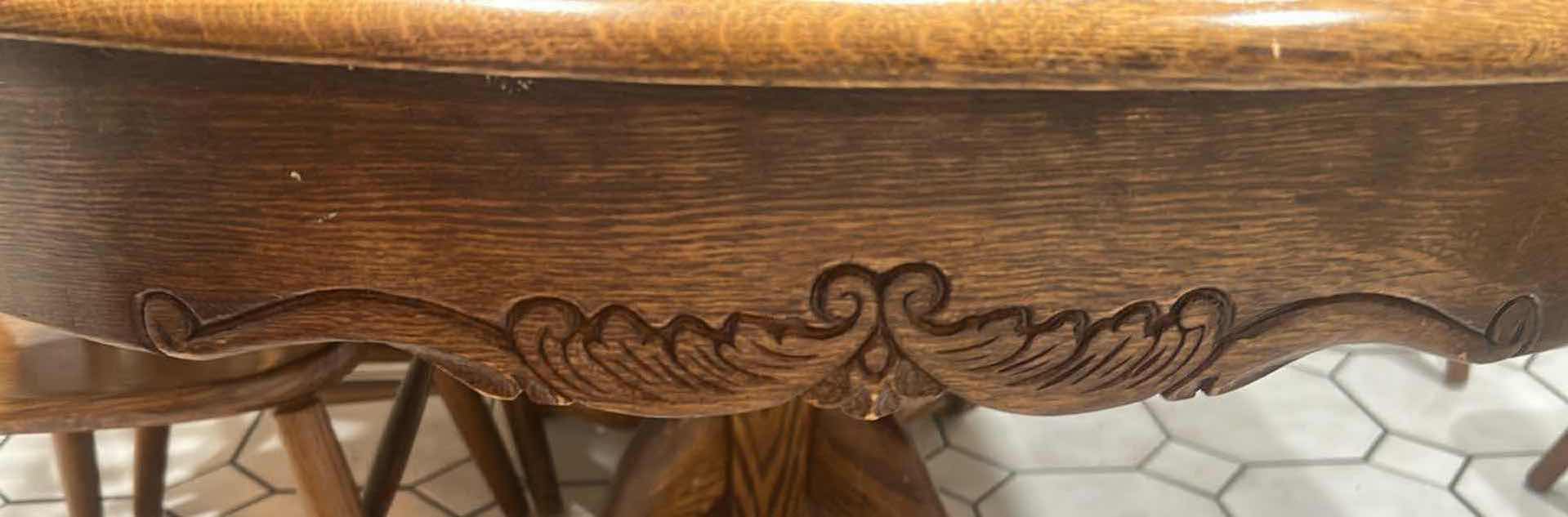 Photo 1 of TRADITIONAL SOLID OAK OVAL DINING SET W 6 MATCHING SPINDLE BACK CHAIR