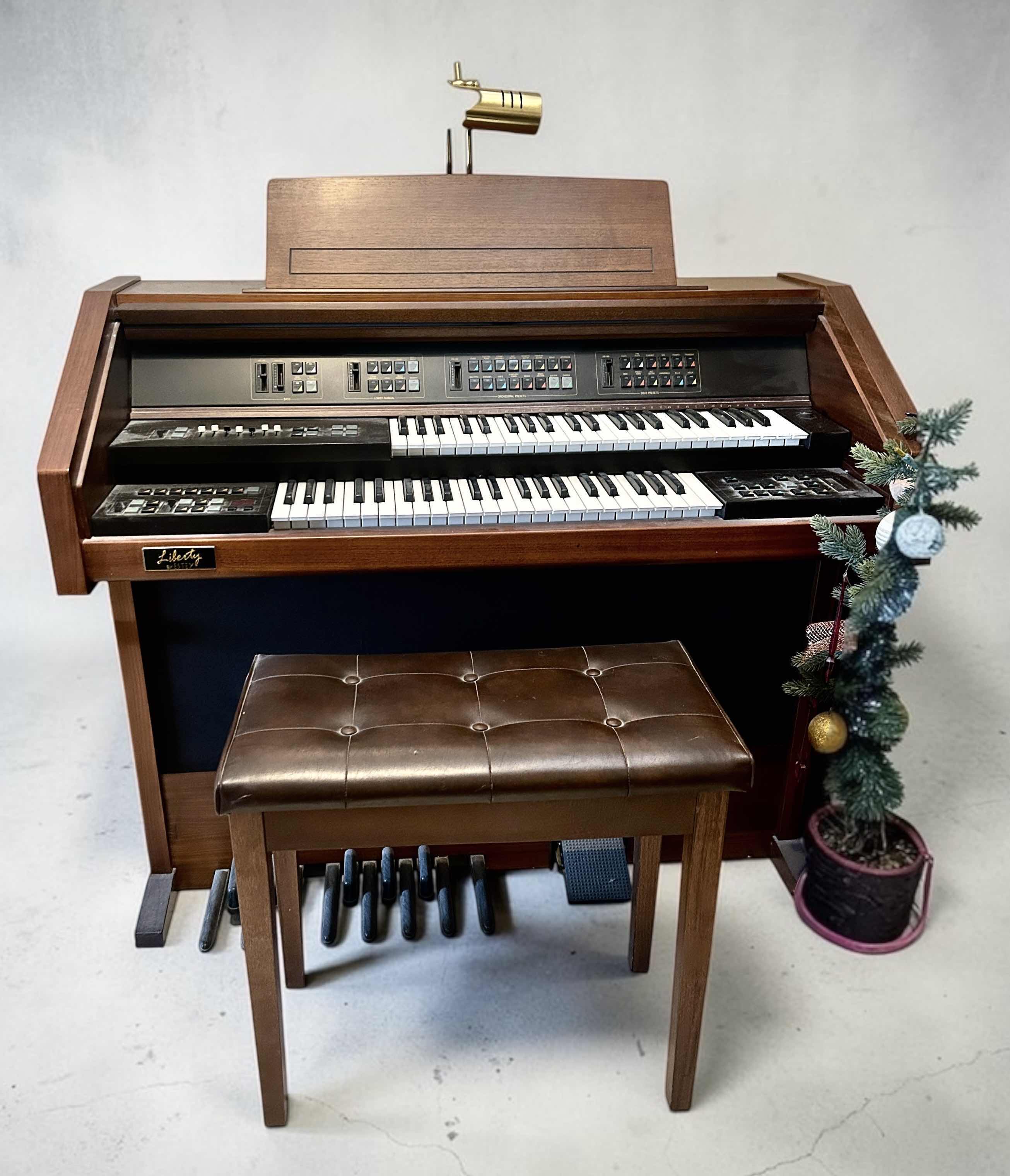 Photo 1 of VINTAGE ESTEY LIBERTY ELECTRIC CONSOLE ORGAN W TUFTED  FAUX  LEATHER BENCH.