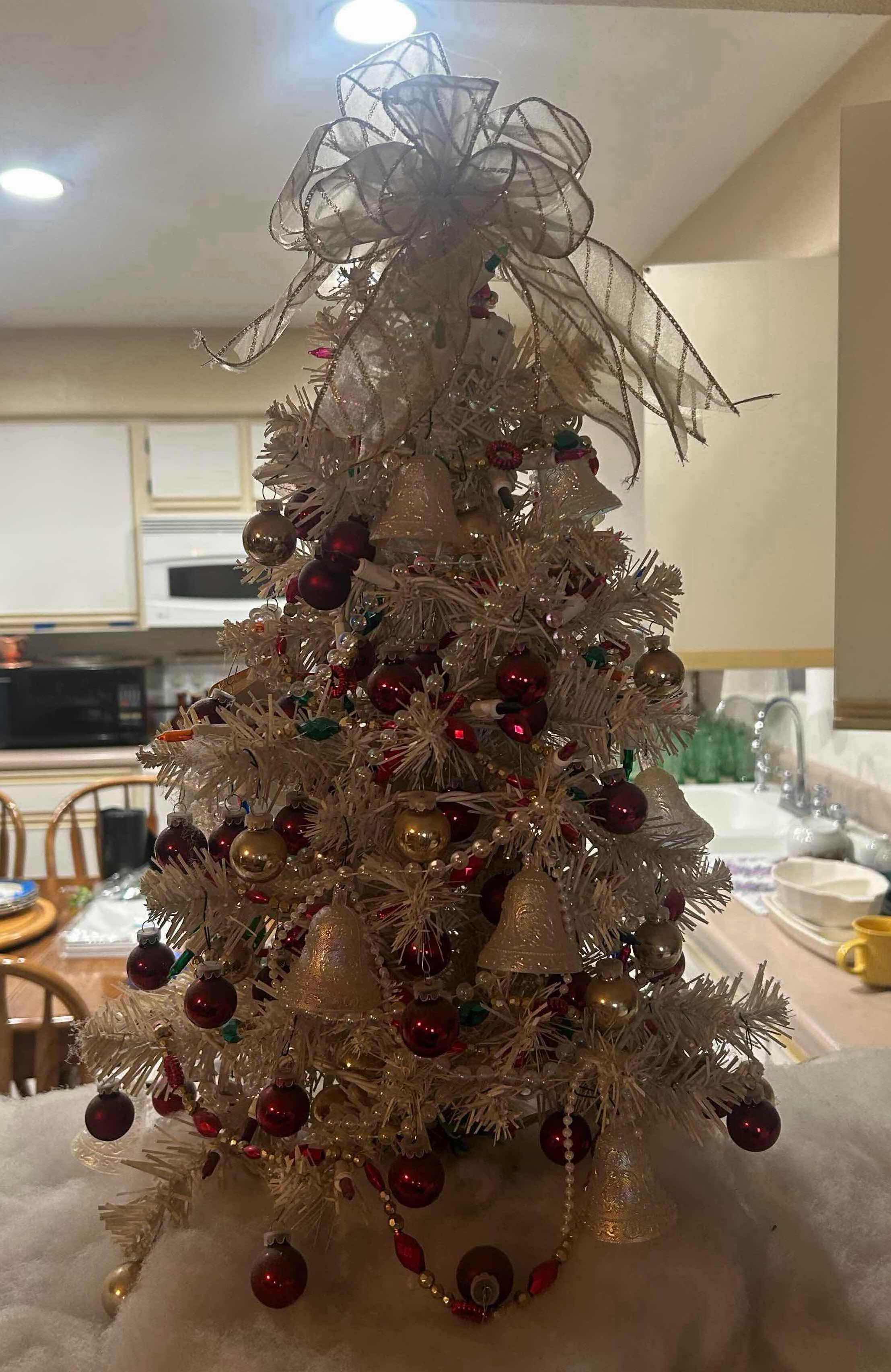 Photo 1 of MINIATURE TABLETOP DECORATED  CHRISTMAS TREE W CLASSIC  ORNAMENTS H 24"