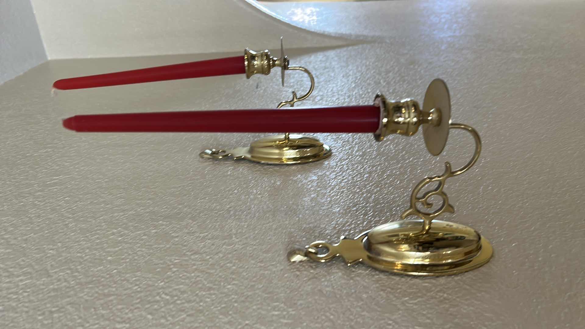 Photo 1 of 2- BRASS DESIGN CANDLE SCONCES H6.25”