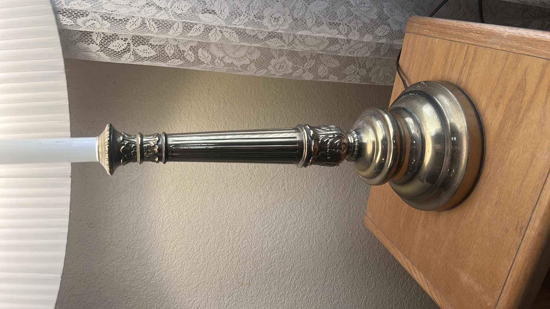 Photo 1 of BRASS TABLE LAMP H33”