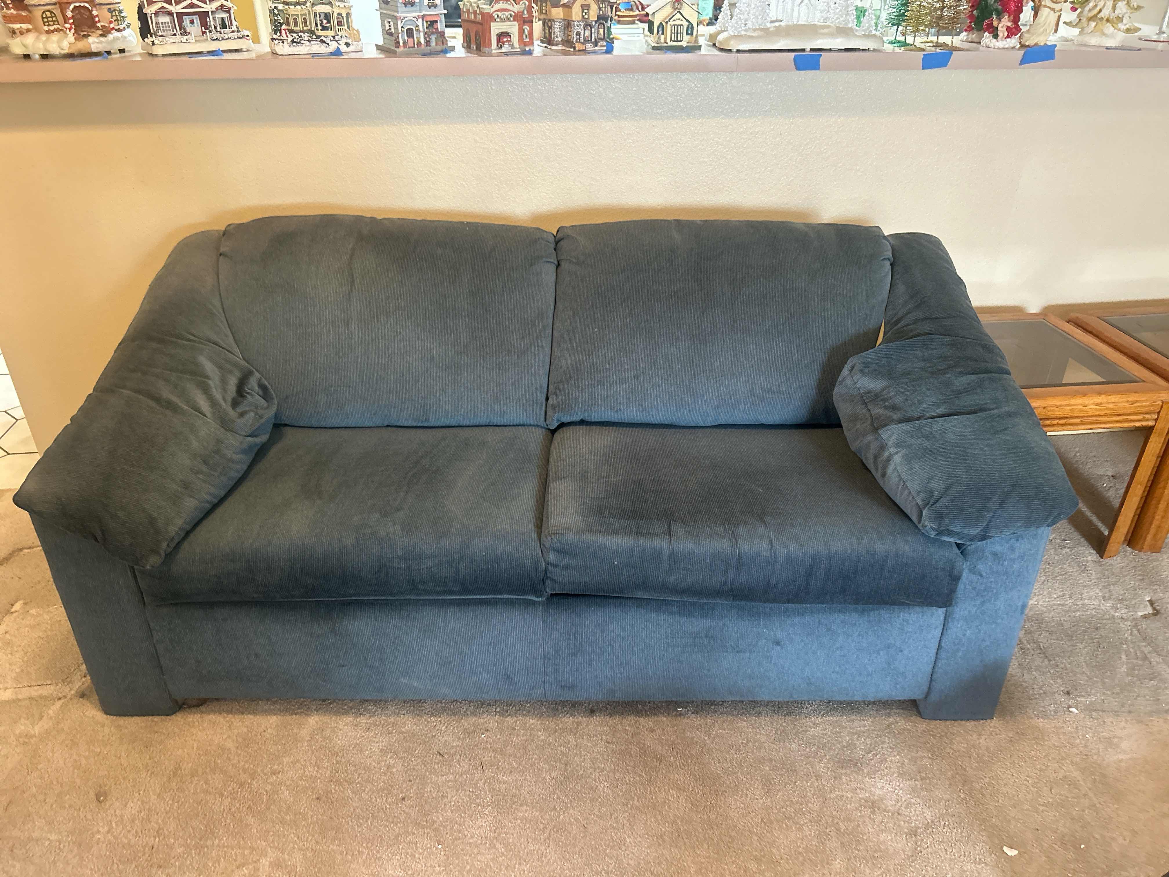 Photo 1 of 6 1/2’ BLUE QUEEN SOFA SLEEPER