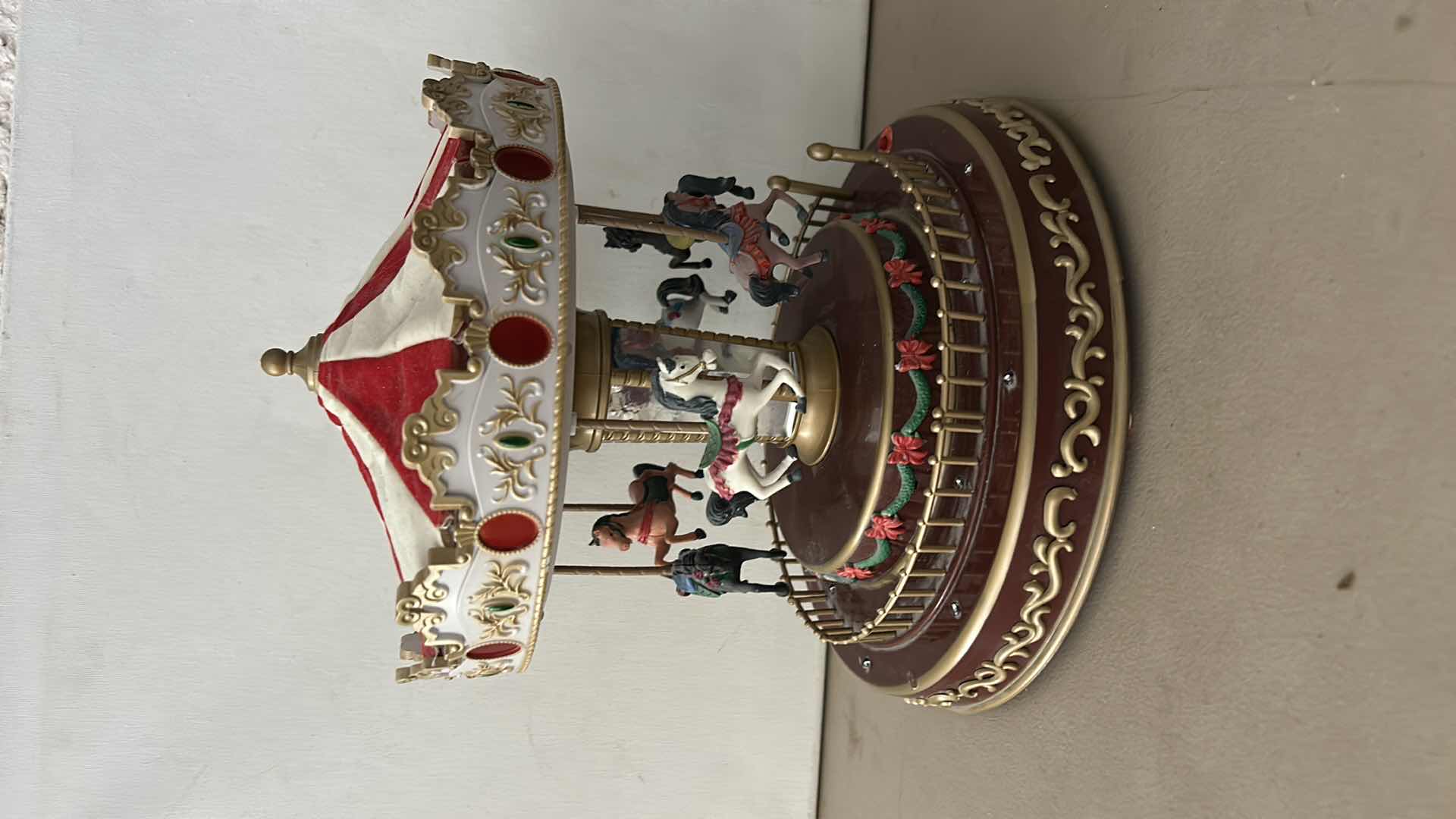 Photo 1 of CHRISTMAS CAROUSEL H12”