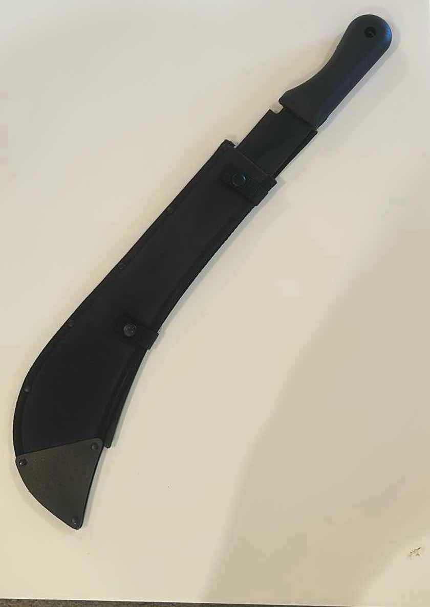 Photo 1 of COLD STEEL BOLO MACHETE