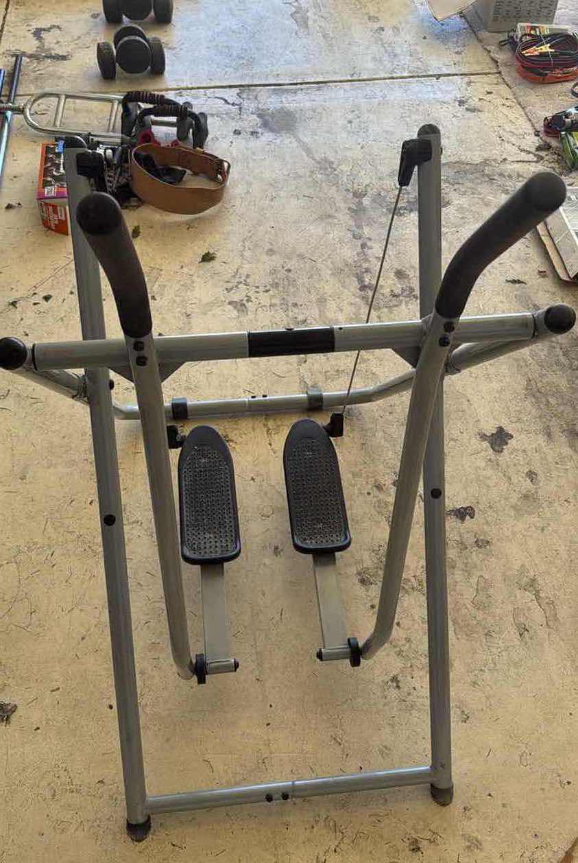 Photo 1 of VINTAGE MANUAL ELLIPTICAL H55” W41”
