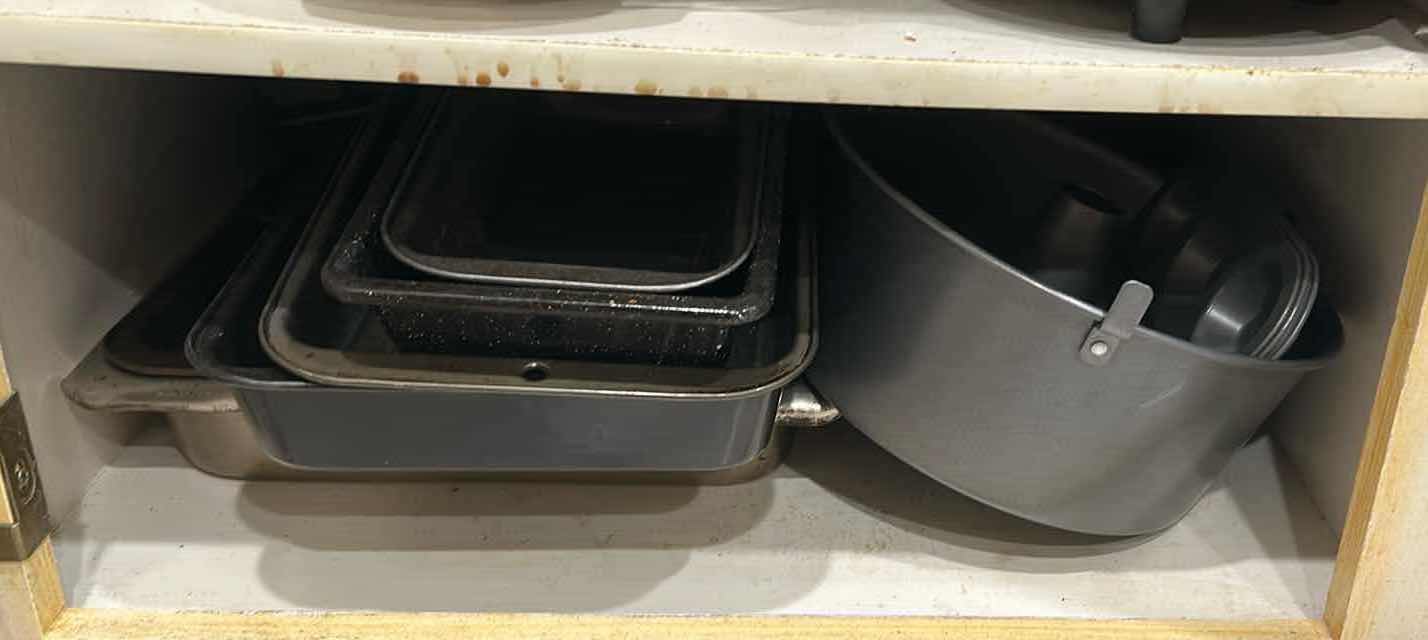 Photo 1 of CONTENTS OF CABINET CROCK POTS BAKING