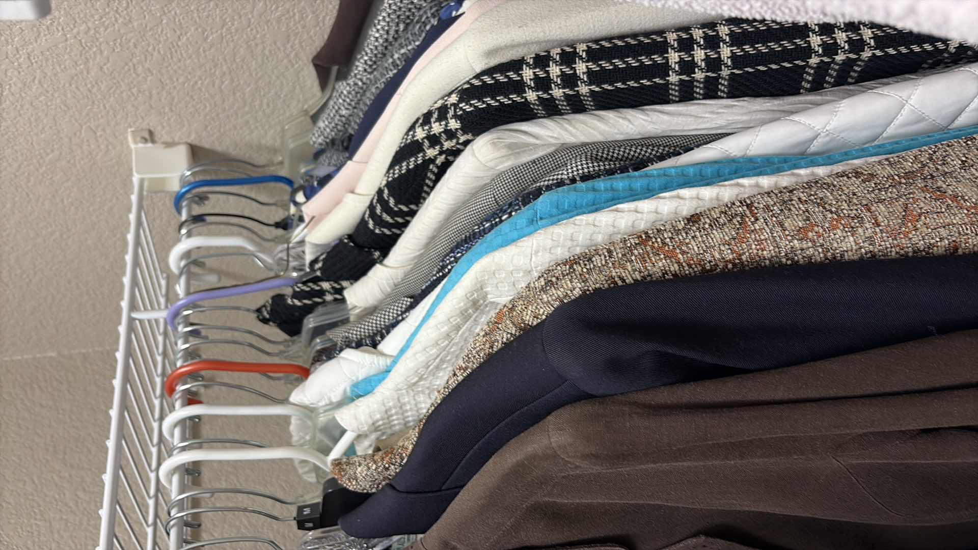 Photo 1 of CONTENTS OF PRIMARY CLOSET WOMENS JACKETS AND BLAZERS SIZE S-L