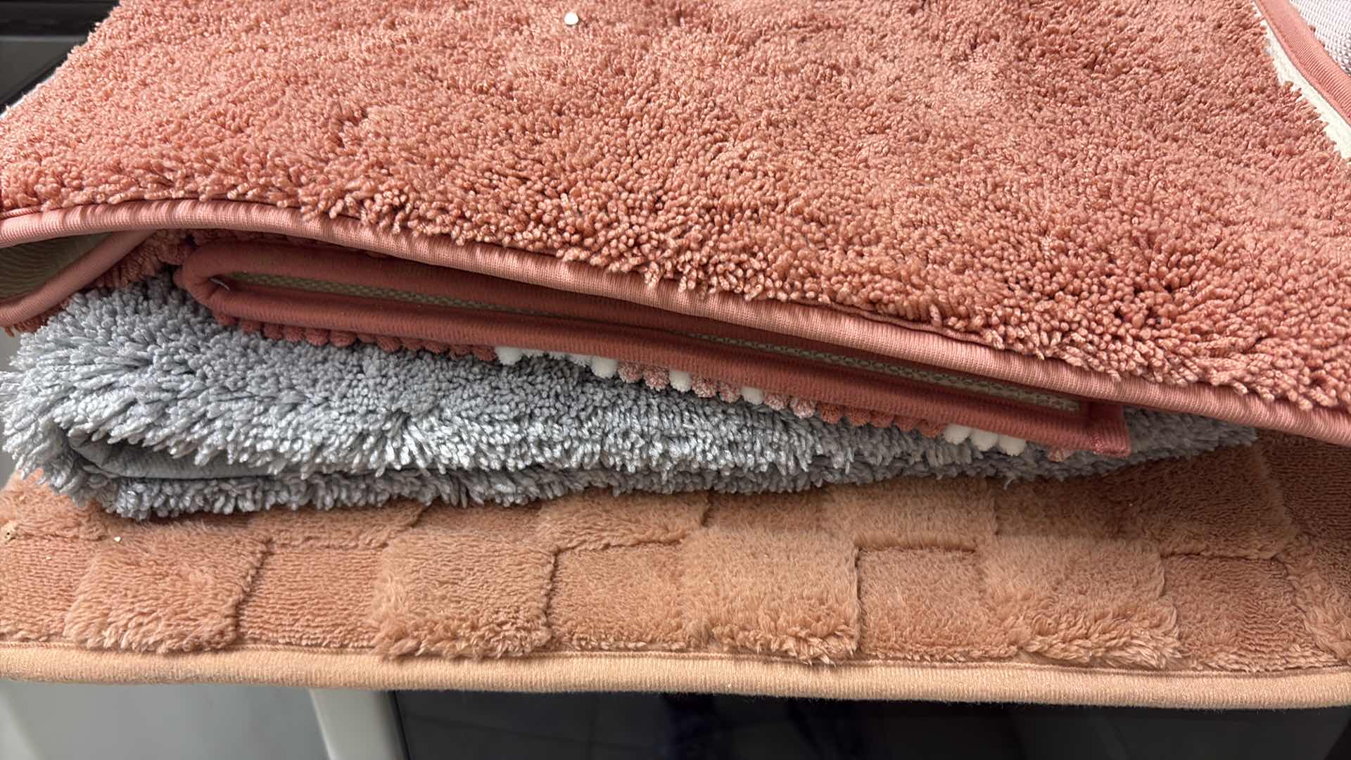 Photo 1 of 8-PCS BATH MATS VARIOUS SIZES AND COLORS