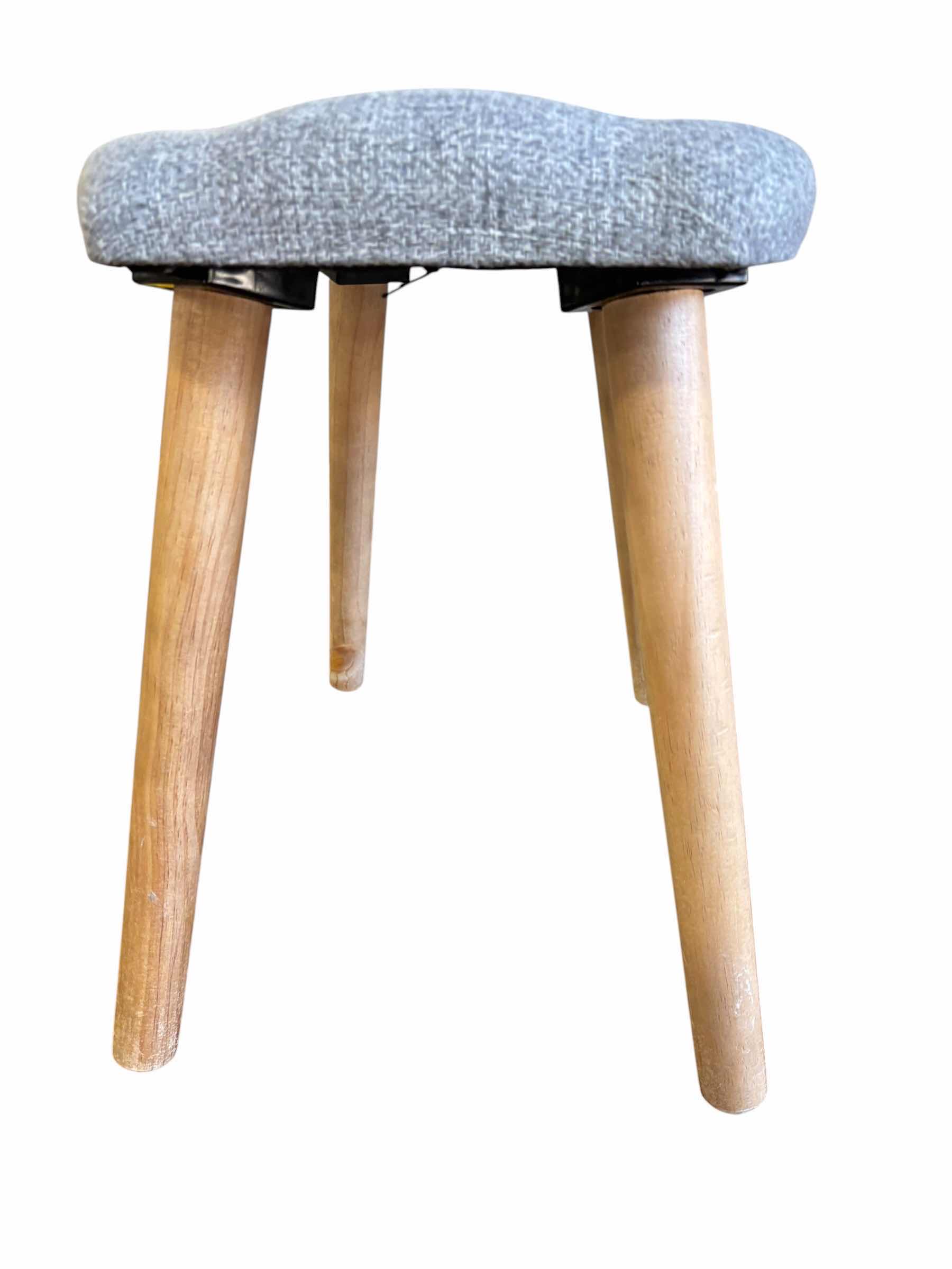 Photo 1 of UPHOLSTERED STOOL WITH FOUR ANGLED WOODEN LEGS H18”