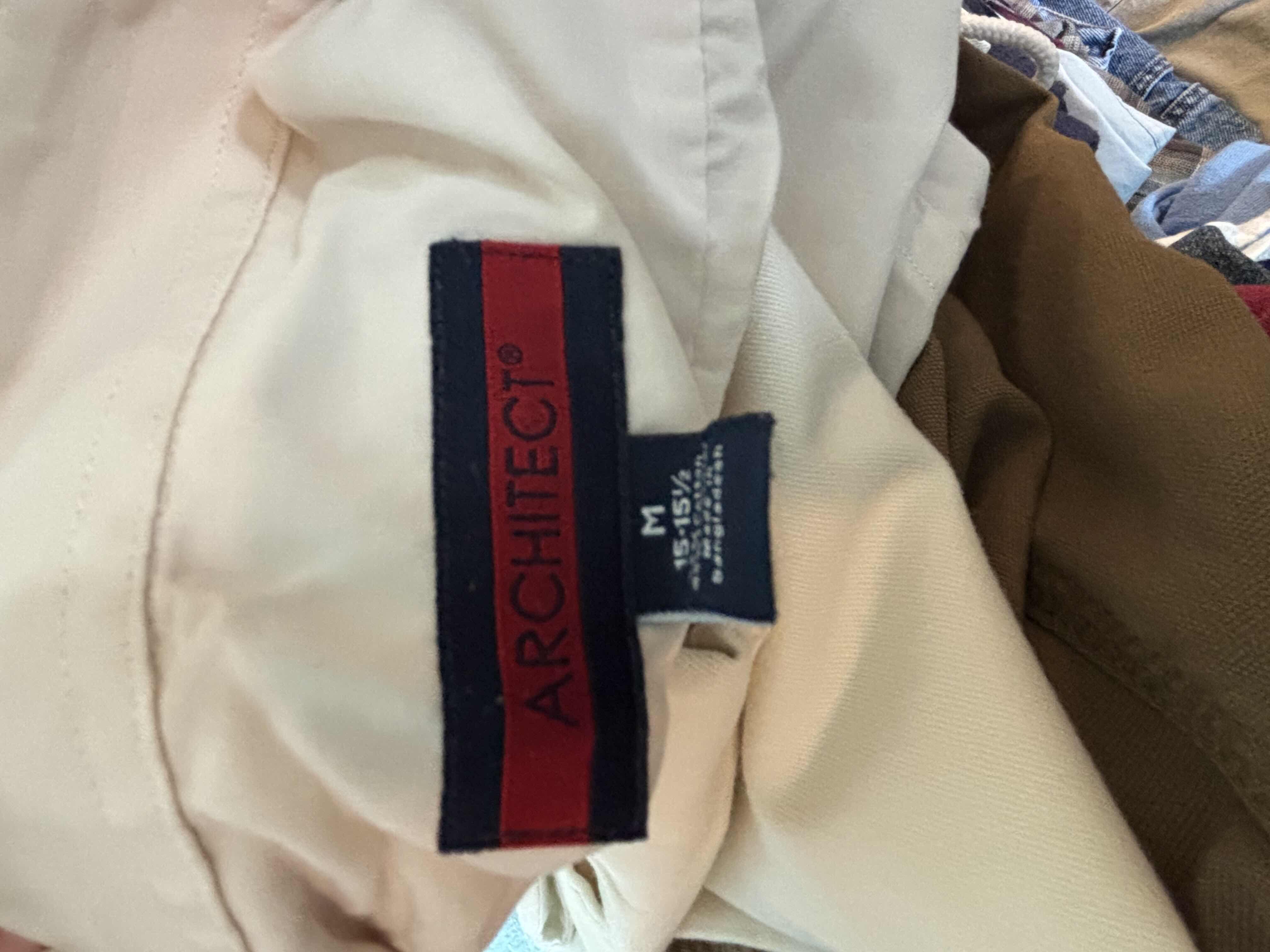 View 2 of MEN’S CLOTHES SIZE M-L