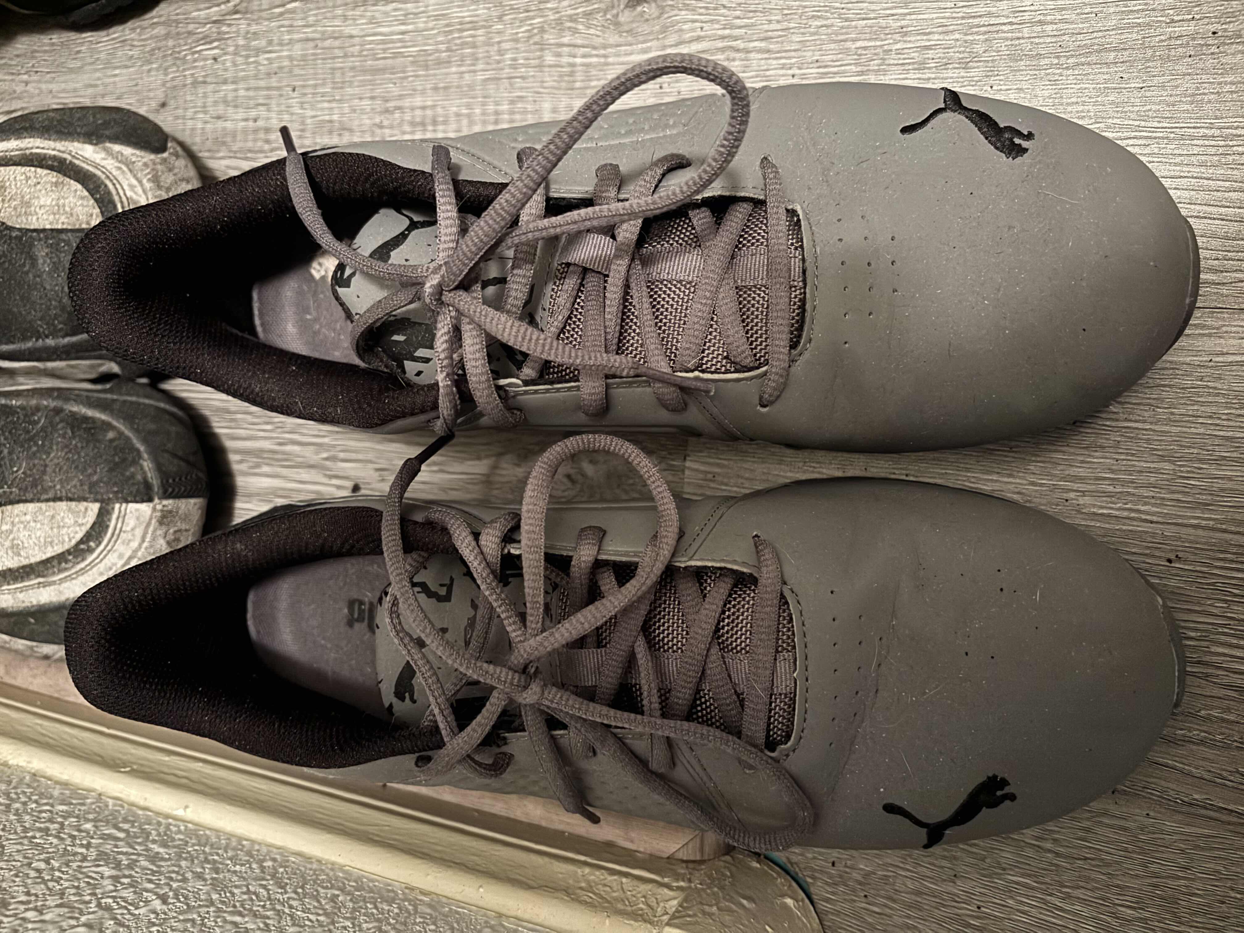 View 2 of MEN’S SHOES SIZES 9-9.5