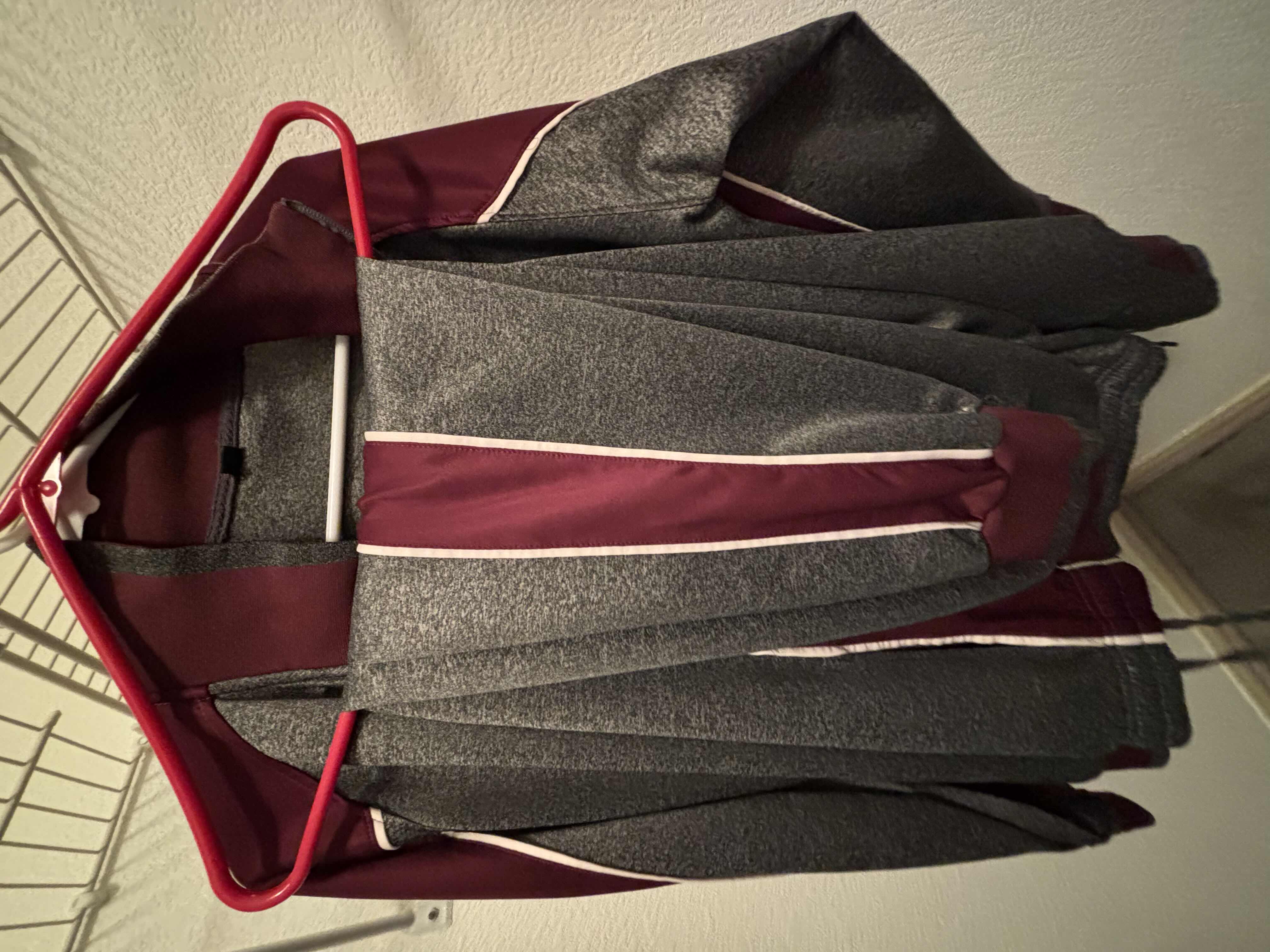 View 3 of CONTENTS OF CLOSET: MEN’S CLOTHES SIZE M-L