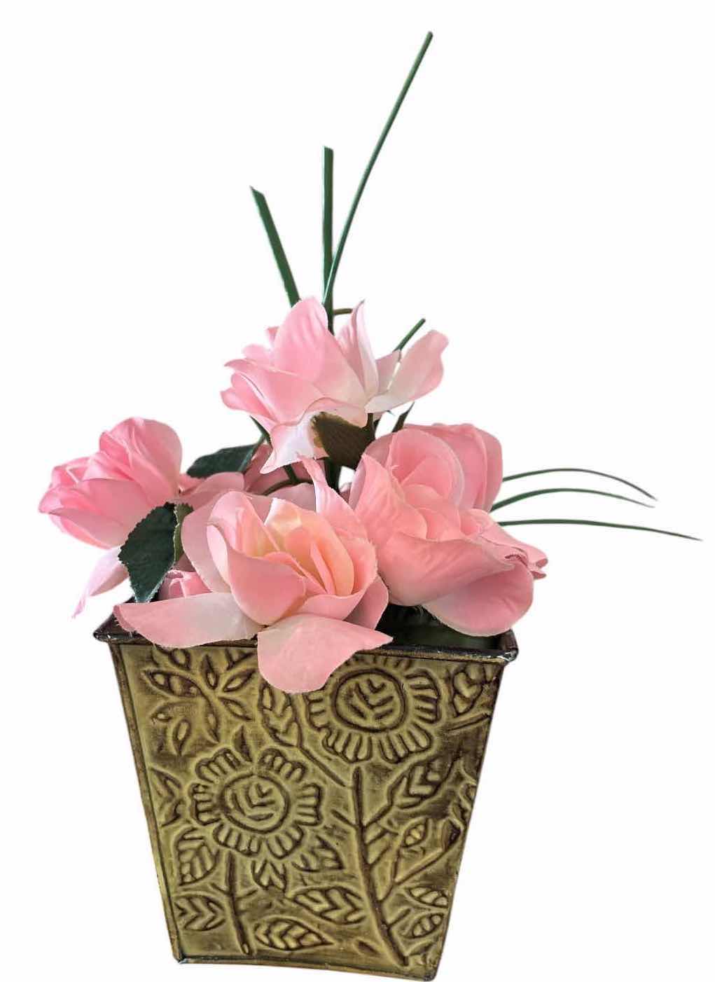 View 2 of FLORAL ARRANGEMENTS – PINK GLASS VASE WITH FALL HARVEST DECOR & PINK ROSES IN DECORATIVE PLANTER H30”