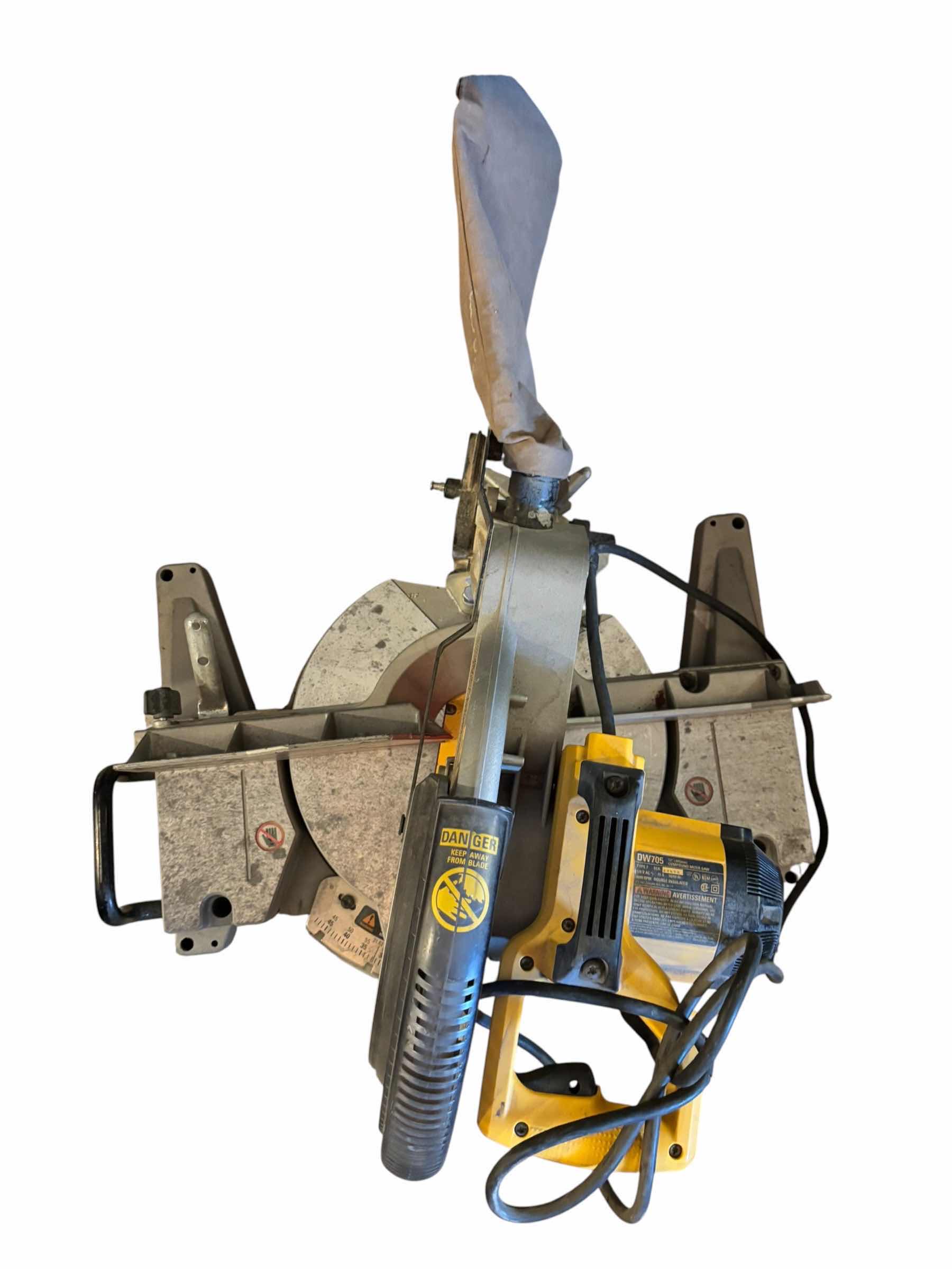 View 2 of DEWALT SINGLE BEVEL COMPOUND MITER SAW $430