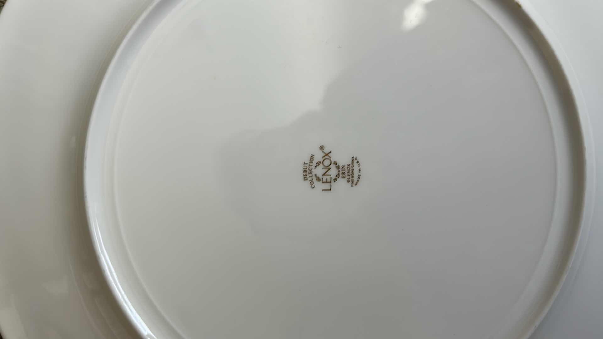 Photo 1 of 6- LENOX "ERIN" DEBUT COLLECTION FINE CHINA DINNER PLATES

i