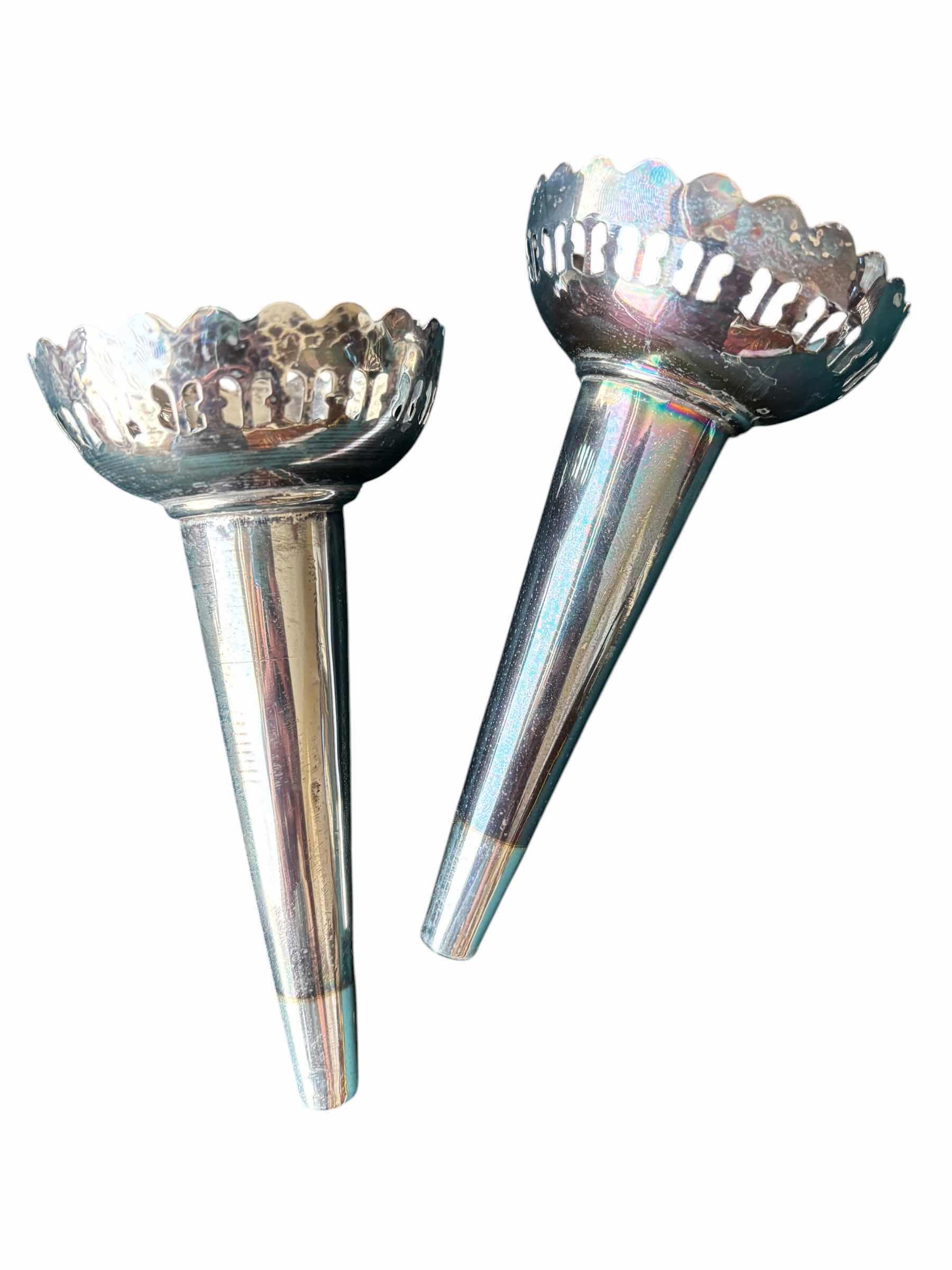 Photo 1 of ANTIQUE INTERNATIONAL SILVER CO SILVER PLATED EPERGNE CENTERPIECE WITH SEVEN REMOVABLE TRUMPET VASES H16”
