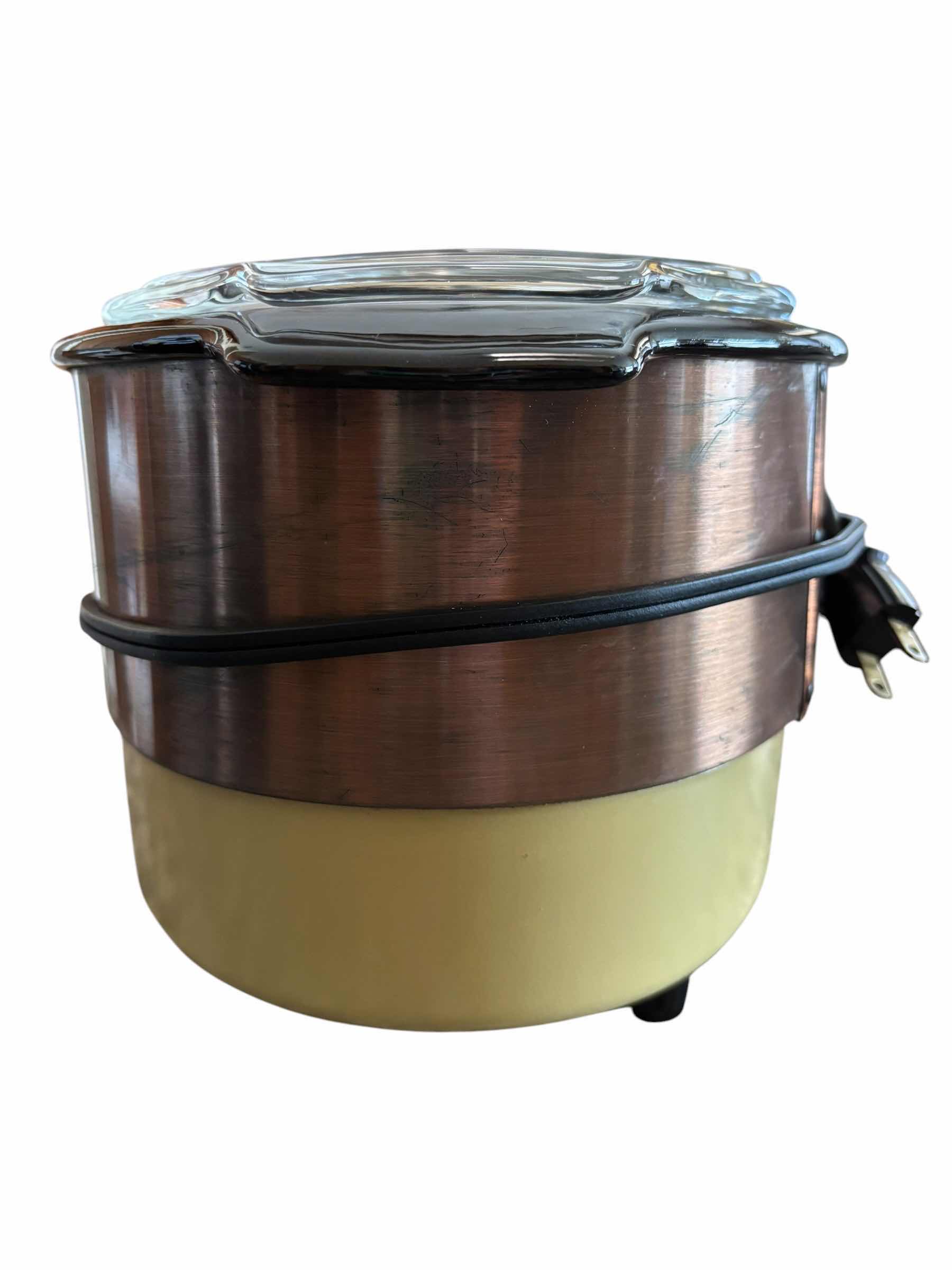 Photo 1 of VINTAGE BETTY “G” SLOW CROCK COOKER