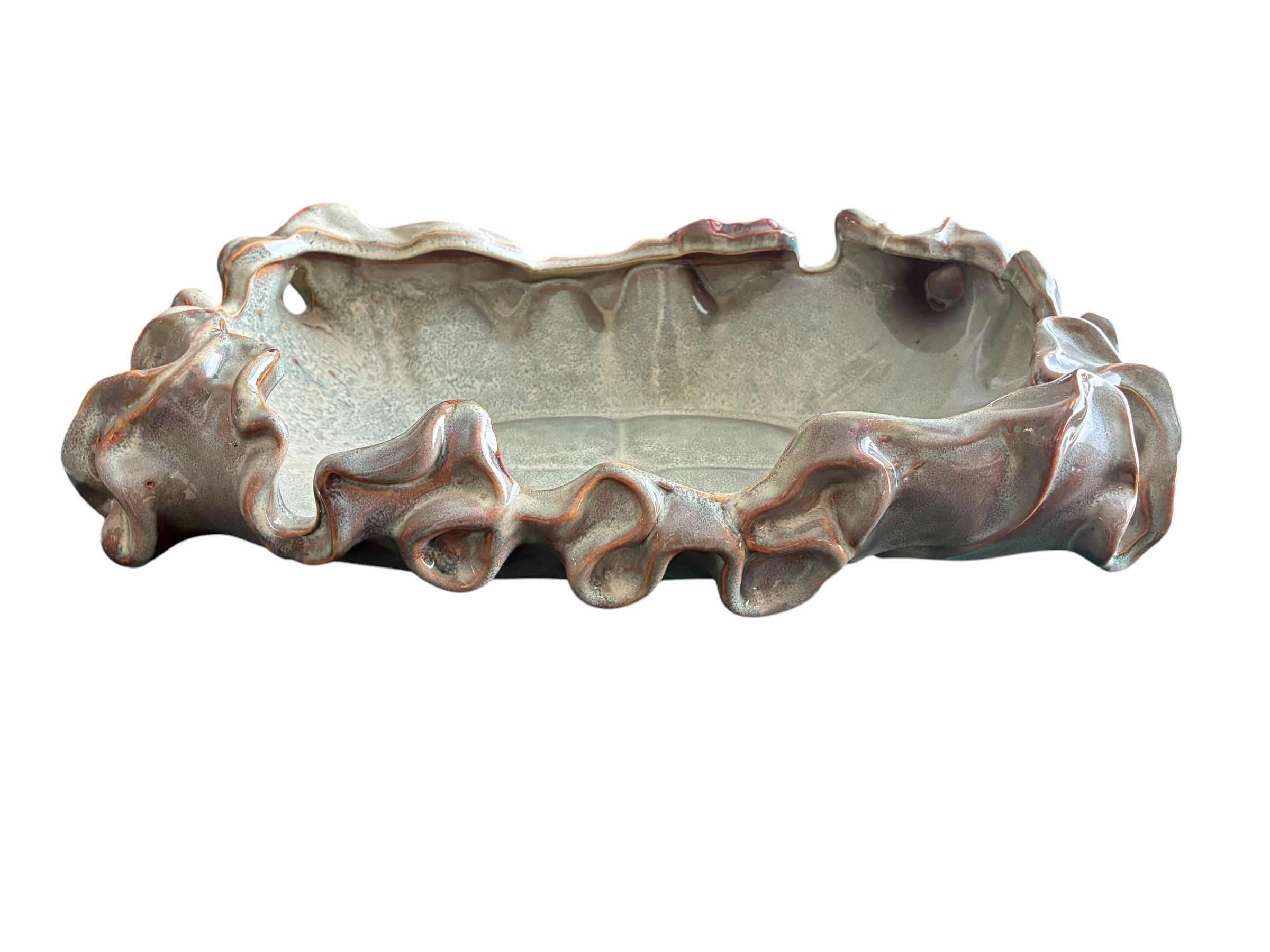 Photo 1 of HOMEGOODS DECORATIVE RUFFLED EDGE CENTERPIECE DISH 14” X 10” H4” $60