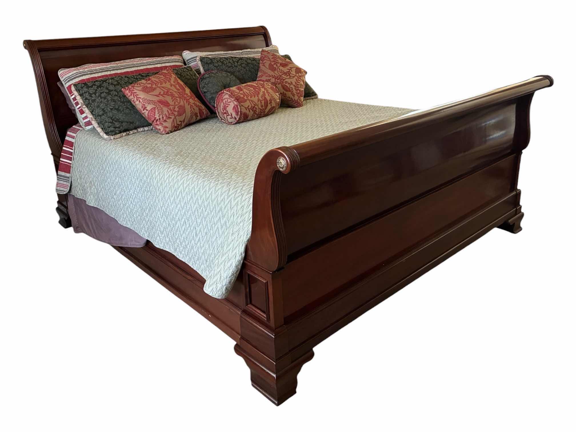 Photo 1 of ETHAN ALLEN CAL-KING SIZE MAHOGANY WOOD SLEIGH BED W MATTRESS, BOXSPRING & BEDDING $3995