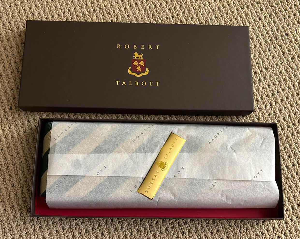 Photo 1 of NIB ROBERT TALBOTT MENS TIE $195