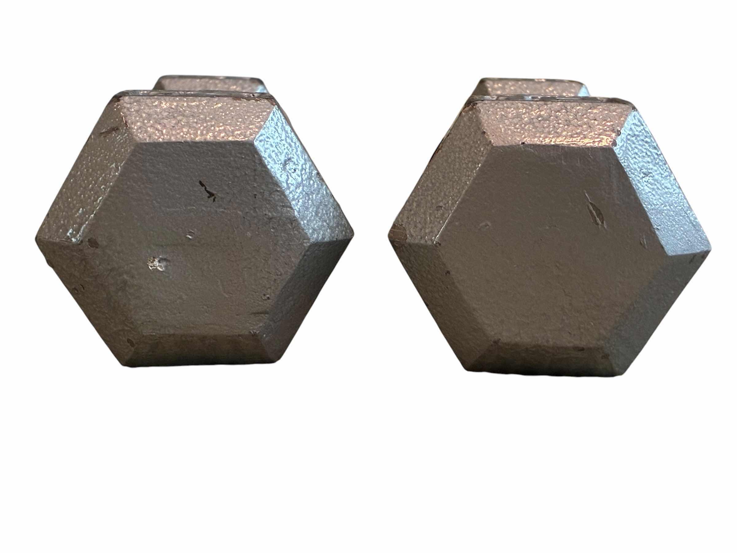 Photo 1 of 10LB IRON HEX DUMBBELL SET