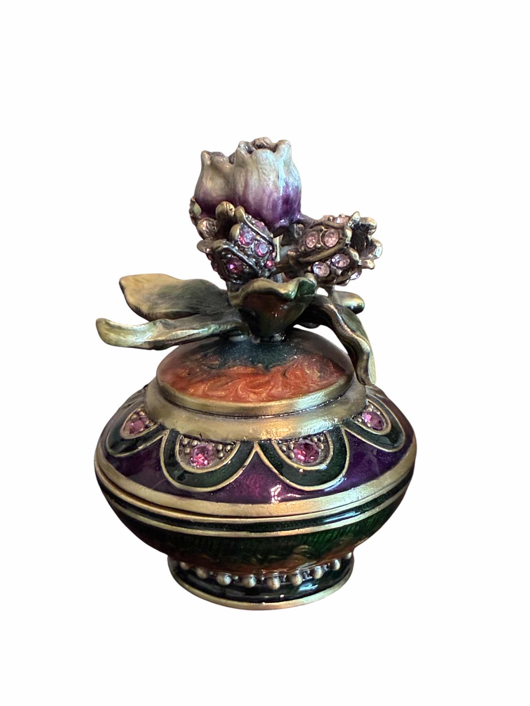 Photo 1 of FLOWER BOUQUET & ENAMEL TRINKET BOX H2.5”