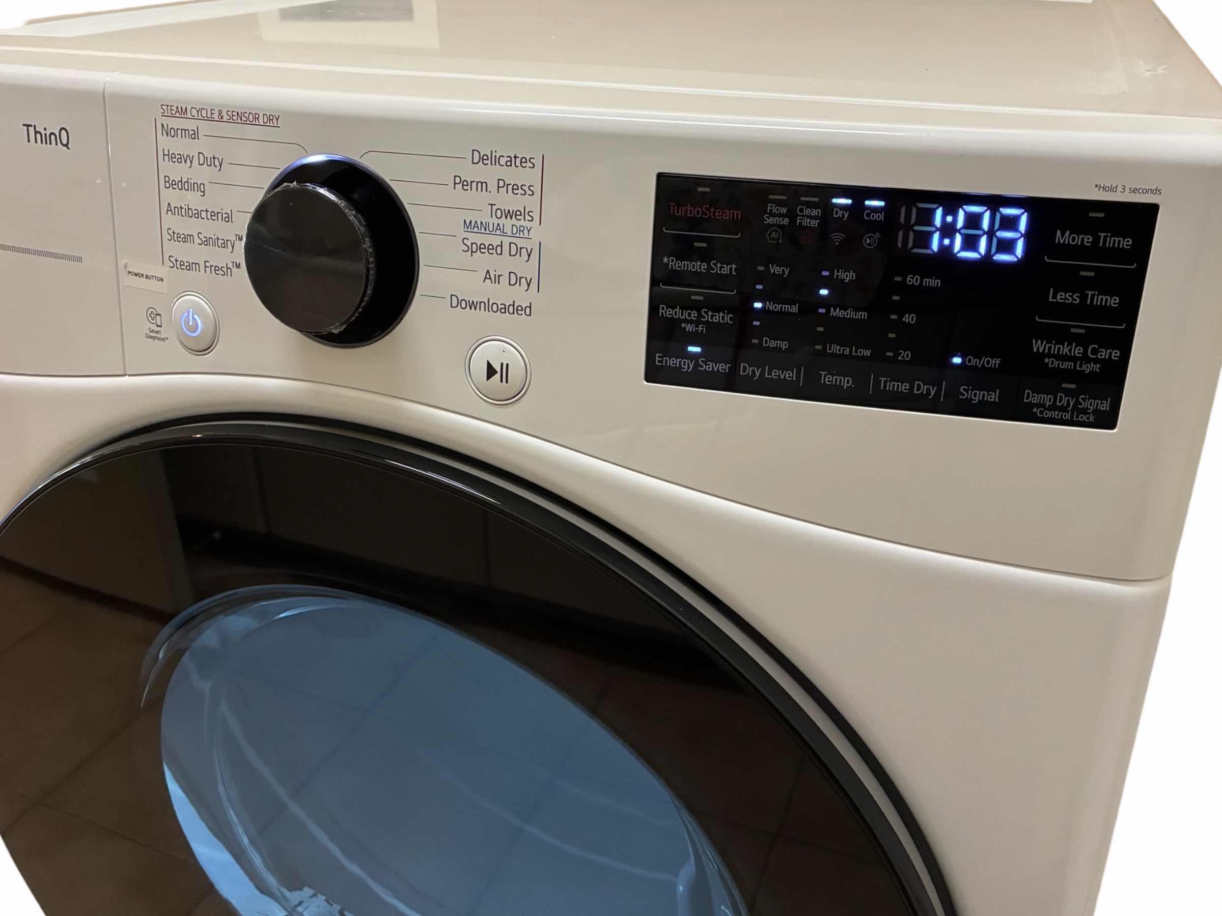 Photo 1 of LG THIN Q FRONT-LOAD GAS DRYER DLGX4081W