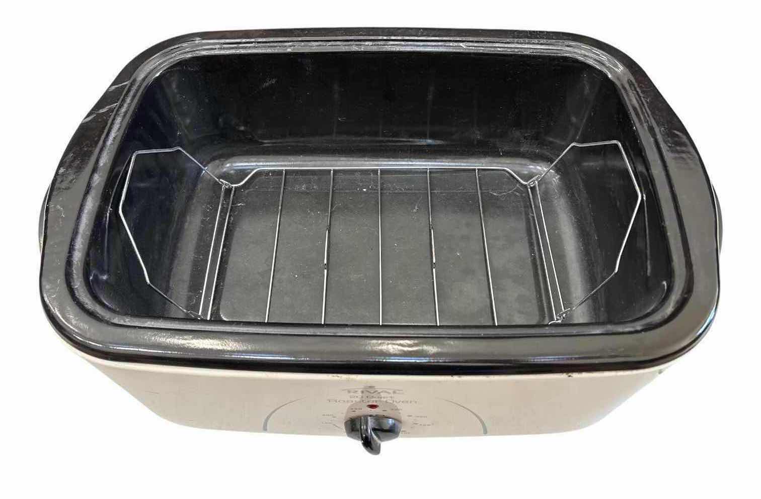 Photo 1 of RIVAL 20-QUART ELECTRIC ROASTER OVEN W/LID MODEL RO220 ROASTER