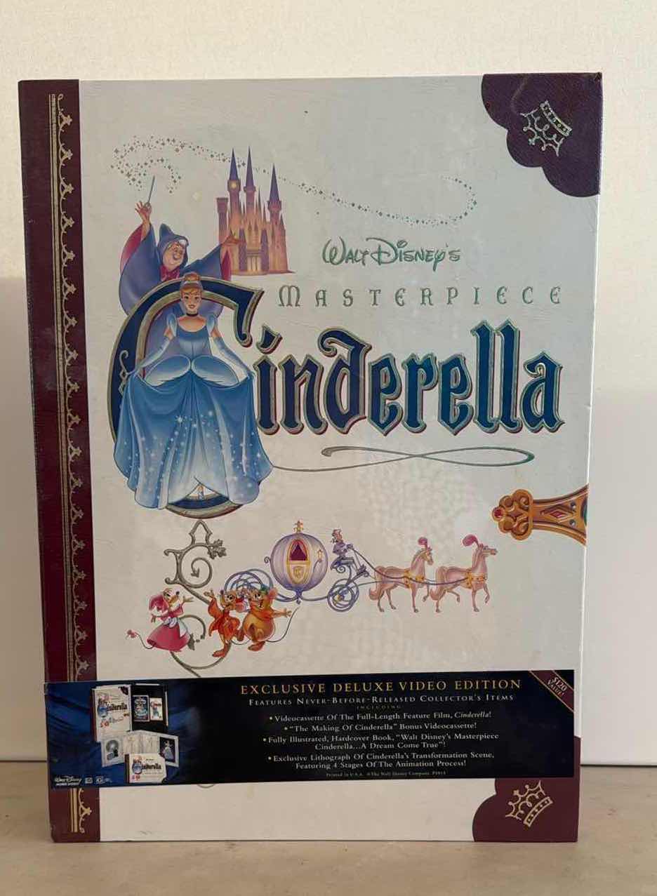 Photo 1 of NIB WALT DISNEY’S MASTERPIECE CINDERELLA VIDEOCASSETTE COLLECTORS ITEMS