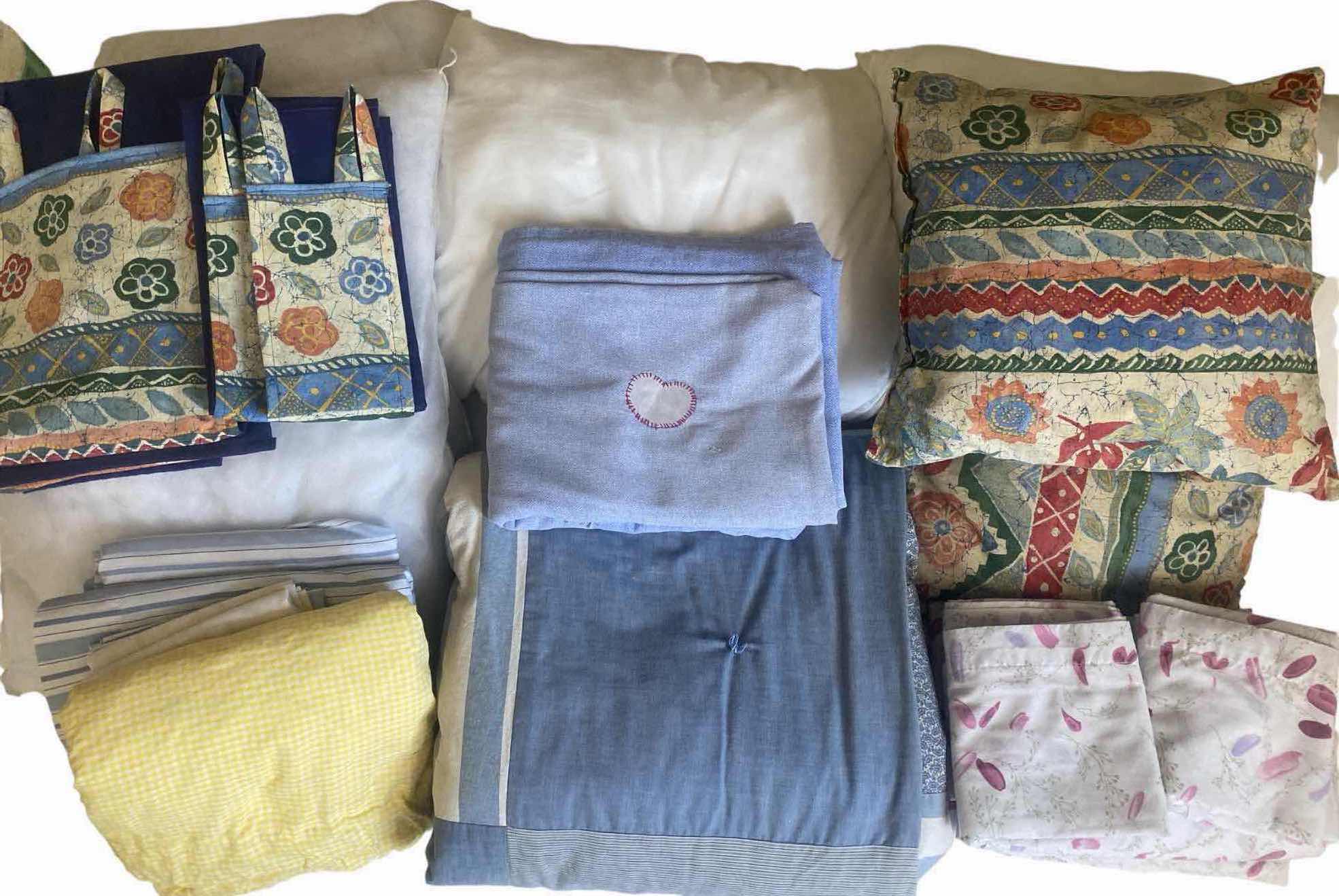 Photo 1 of QUEEN SIZE BEDDING WITH END SIDE PANELS FOR WINDOWS