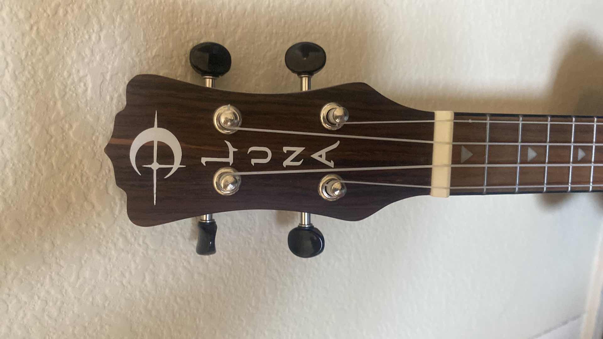 Photo 1 of LUNA WOOD UKULELE