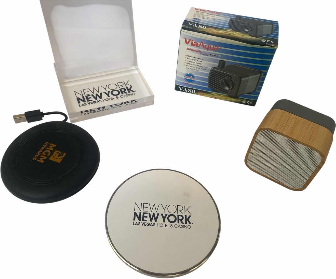 Photo 1 of CASINO SOUVENIRS (5)