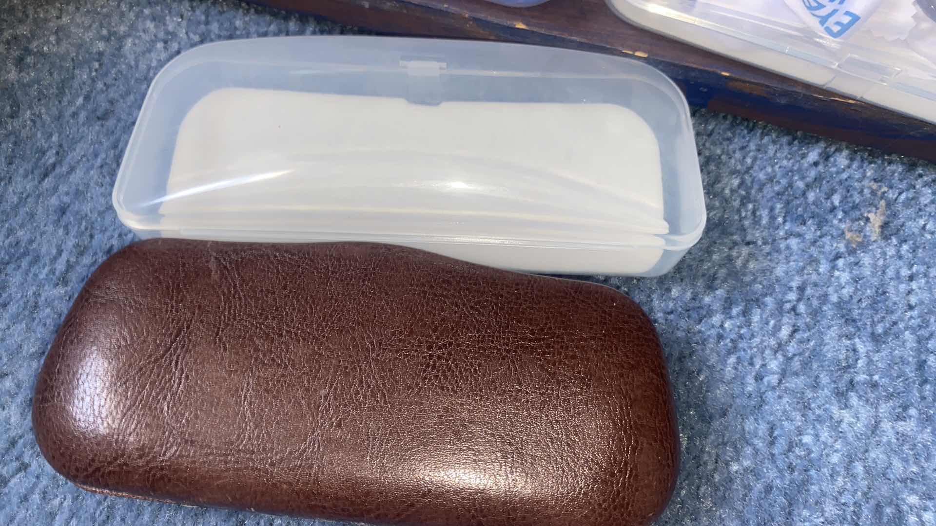 Photo 1 of READING GLASSES WITH CASES (6)