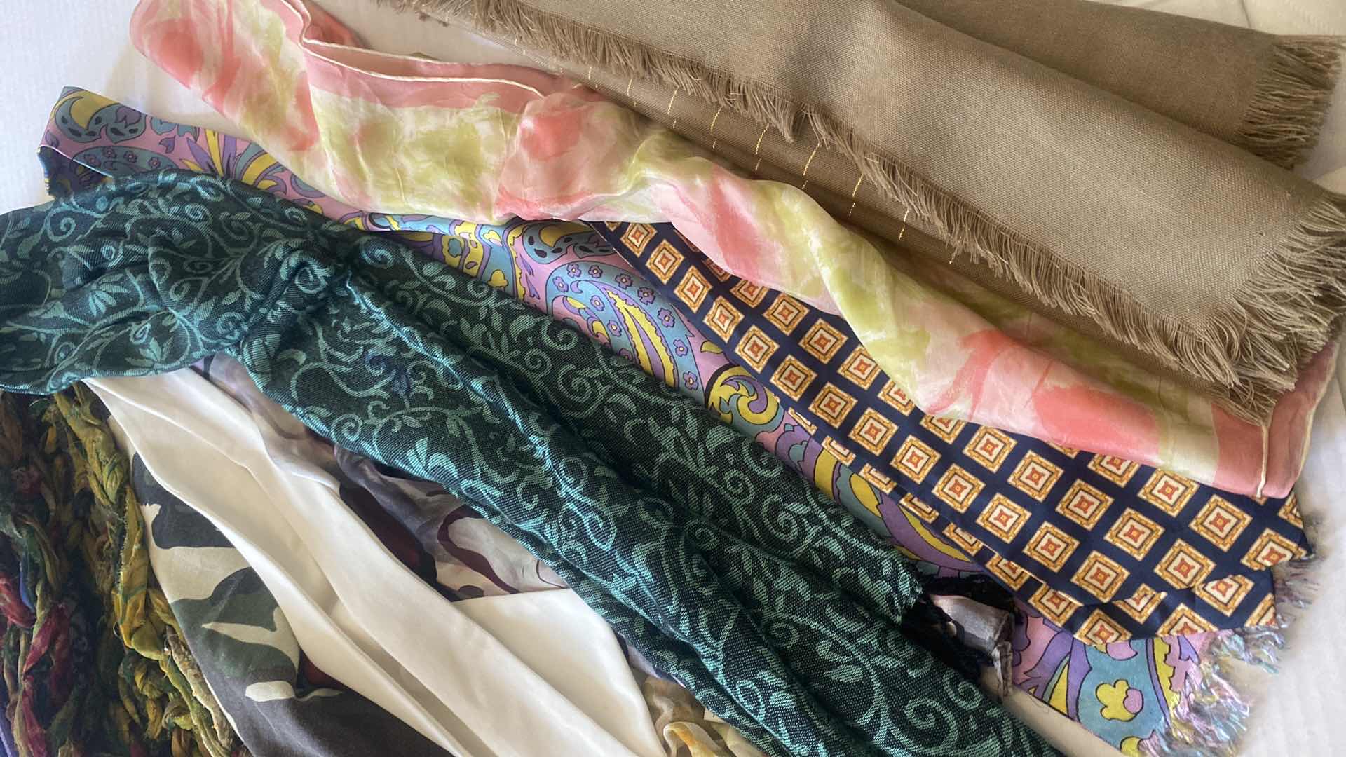 Photo 1 of WOMEN’S SCARVES