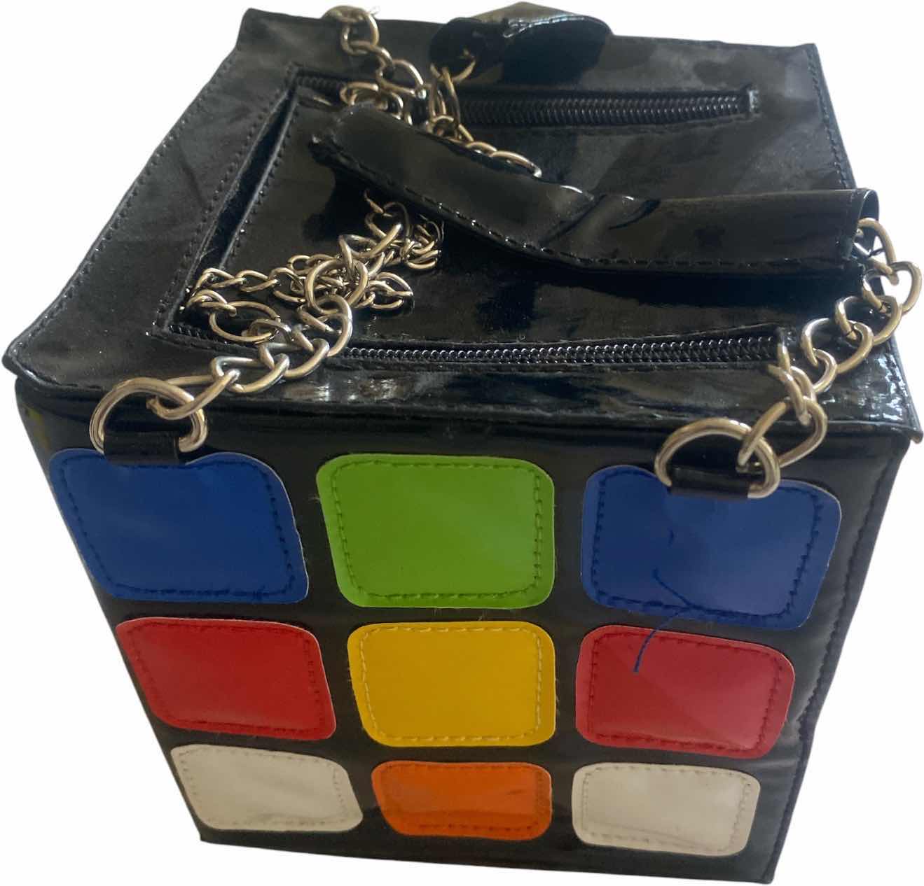 Photo 1 of WOMEN’S VINYL RUBIKS CUBE DOUBLE HANDLE BAG 6“ SQUARE