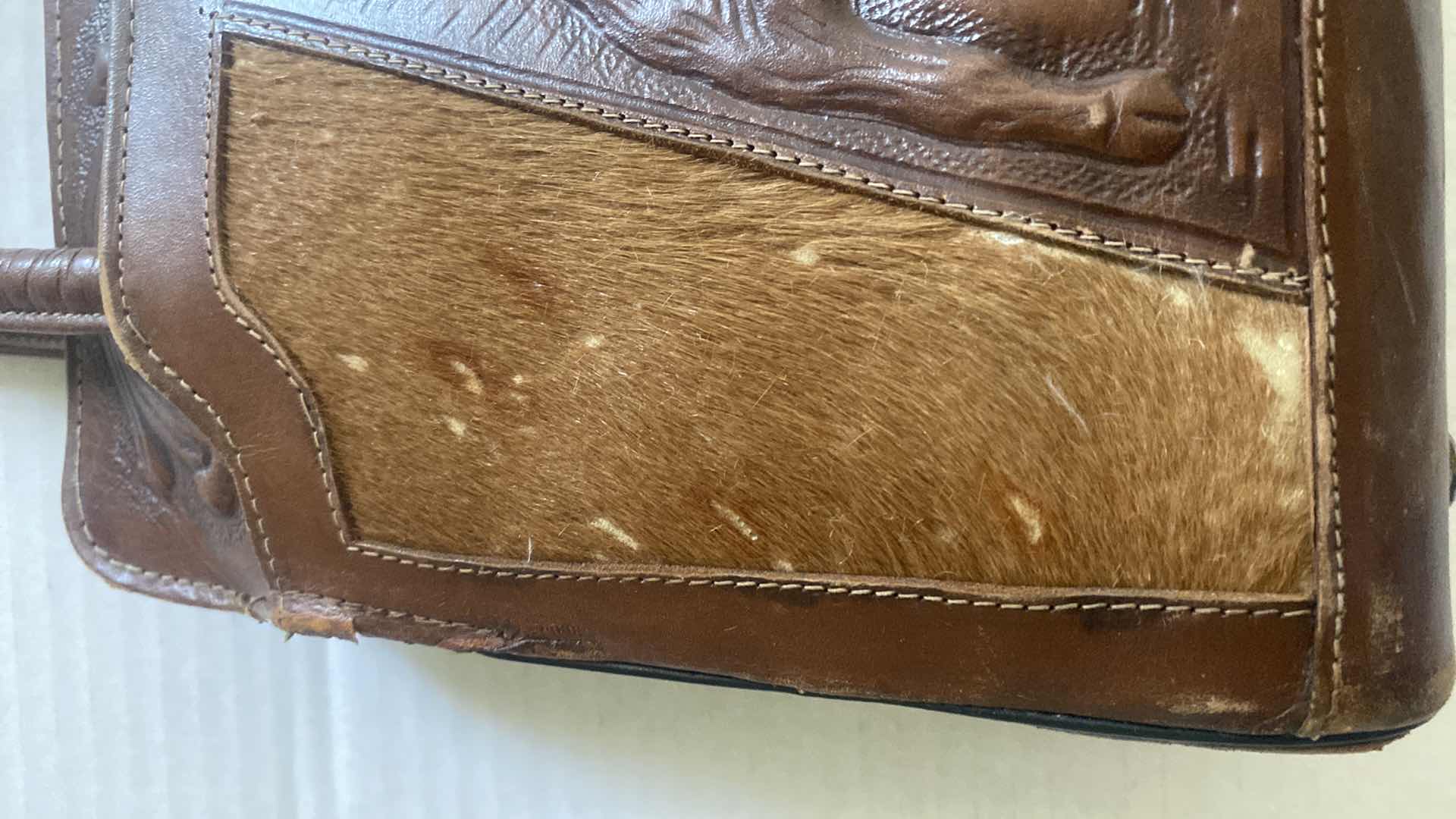 Photo 1 of VINTAGE WOMEN’S MONT-ABUR MEXICAN HAND TOOL LEATHER HANDBAG 12 1/2” X 4” EACH 8 1/2“ EXCLUDING HANDLES