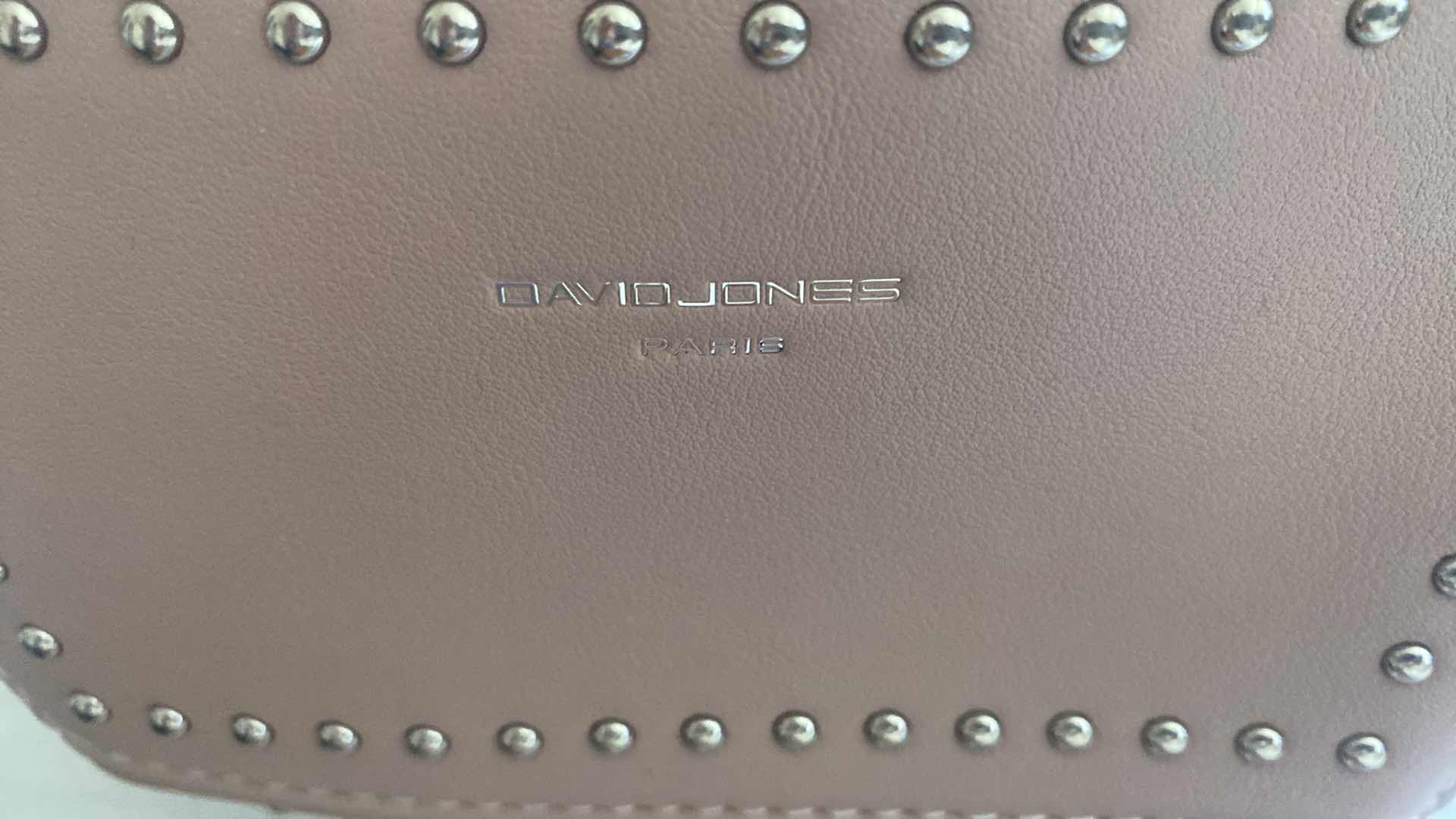 Photo 1 of WOMEN’S HANDBAGS (3)