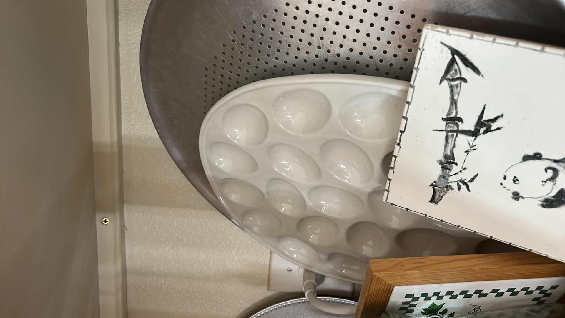 Photo 1 of CONTENTS IN KITCHEN CABINET