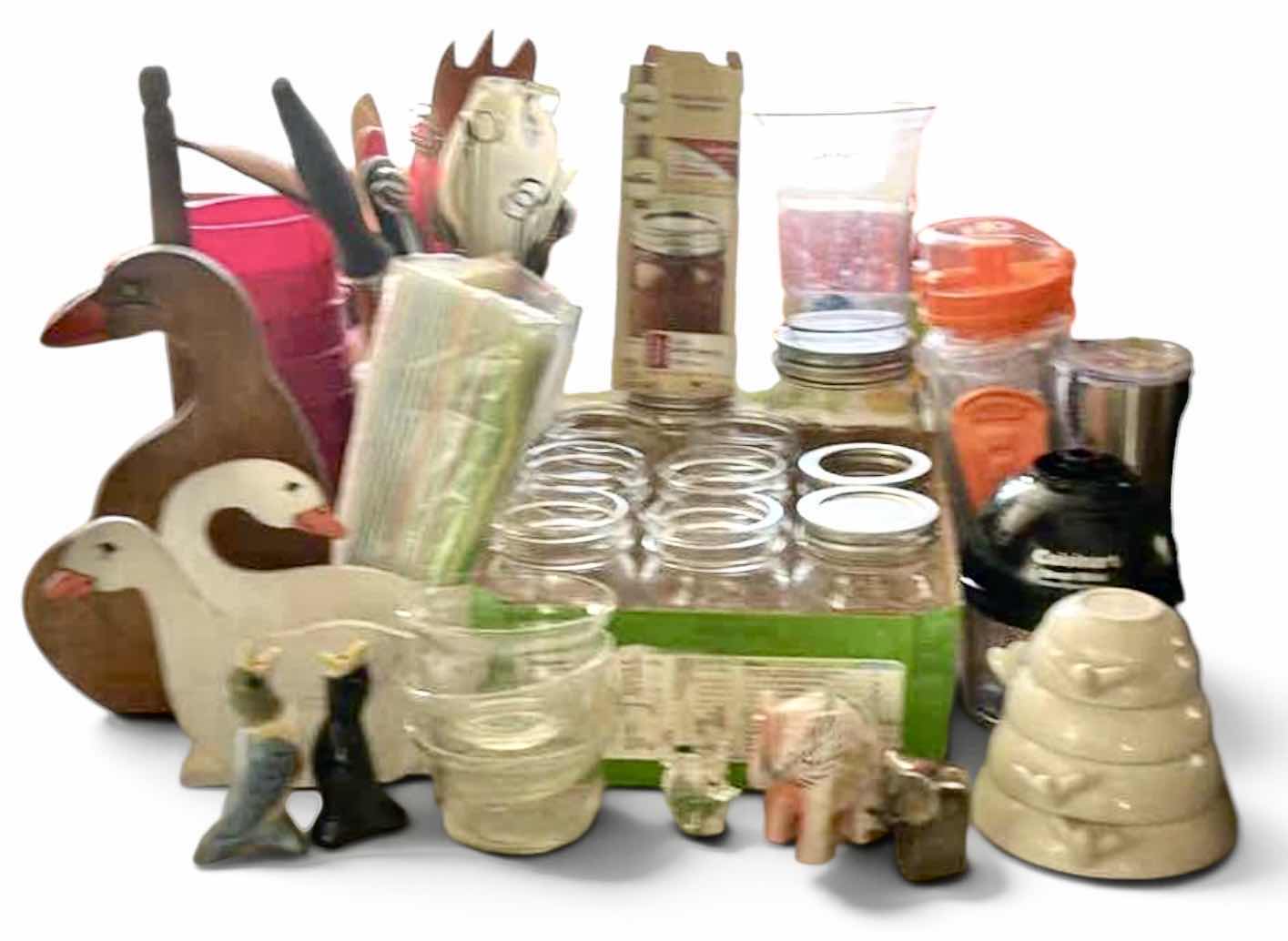 Photo 1 of KITCHEN ITEMS