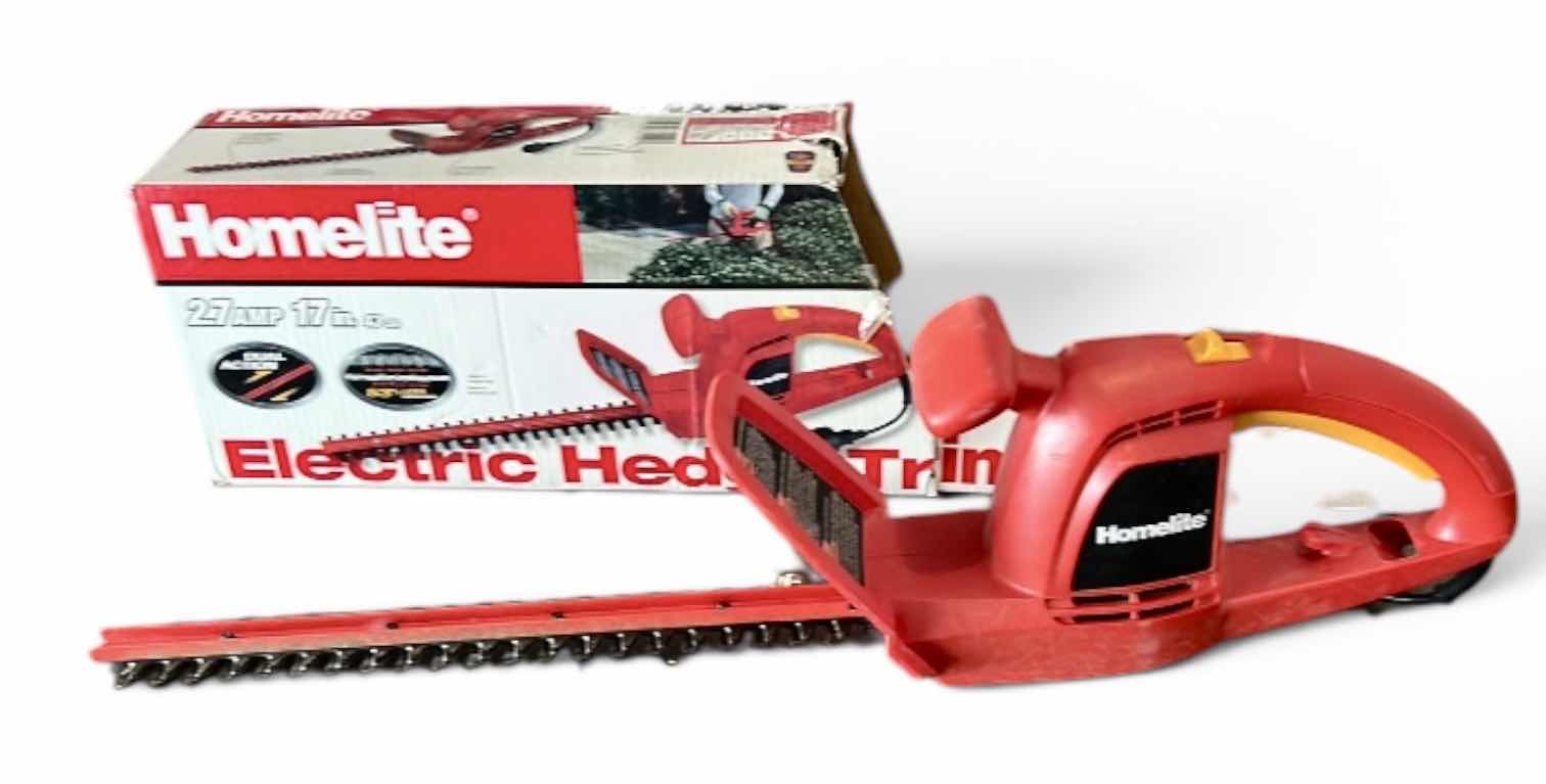 Photo 1 of HOMELITE 17 INCH ELECTRIC HEDGE TRIMMER