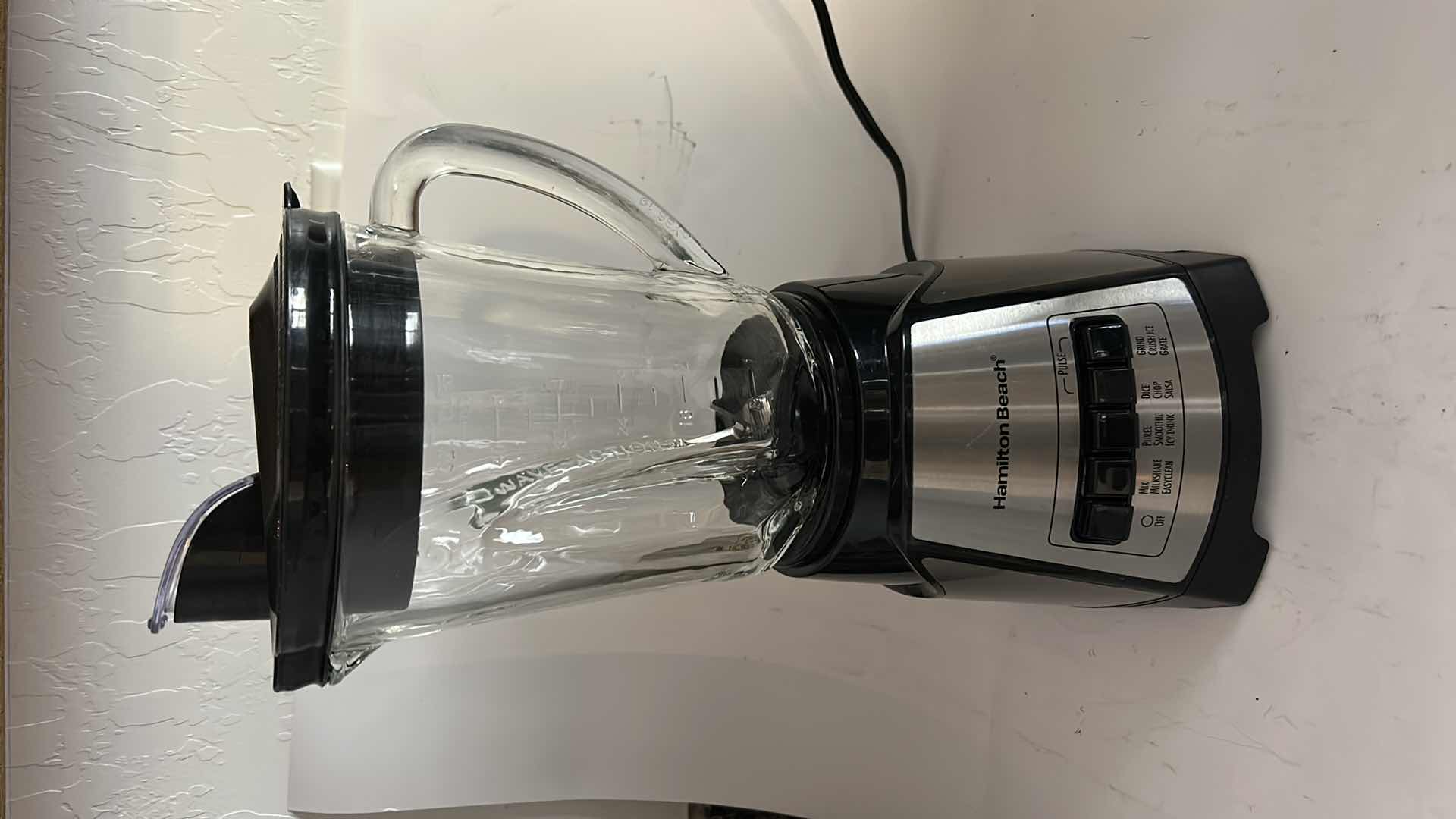 Photo 1 of HAMILTON BEACH BLENDER