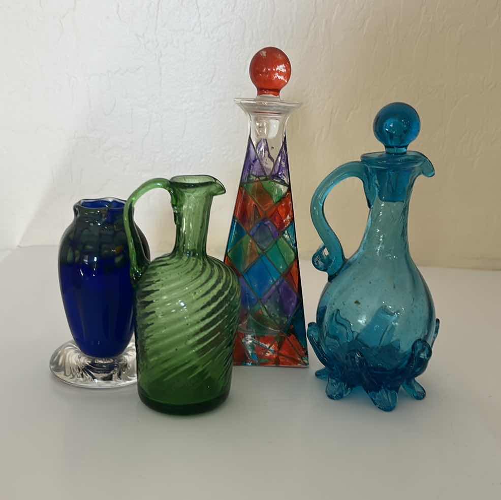 Photo 1 of GLASS BOTTLES (TALLEST H8 1/2”)