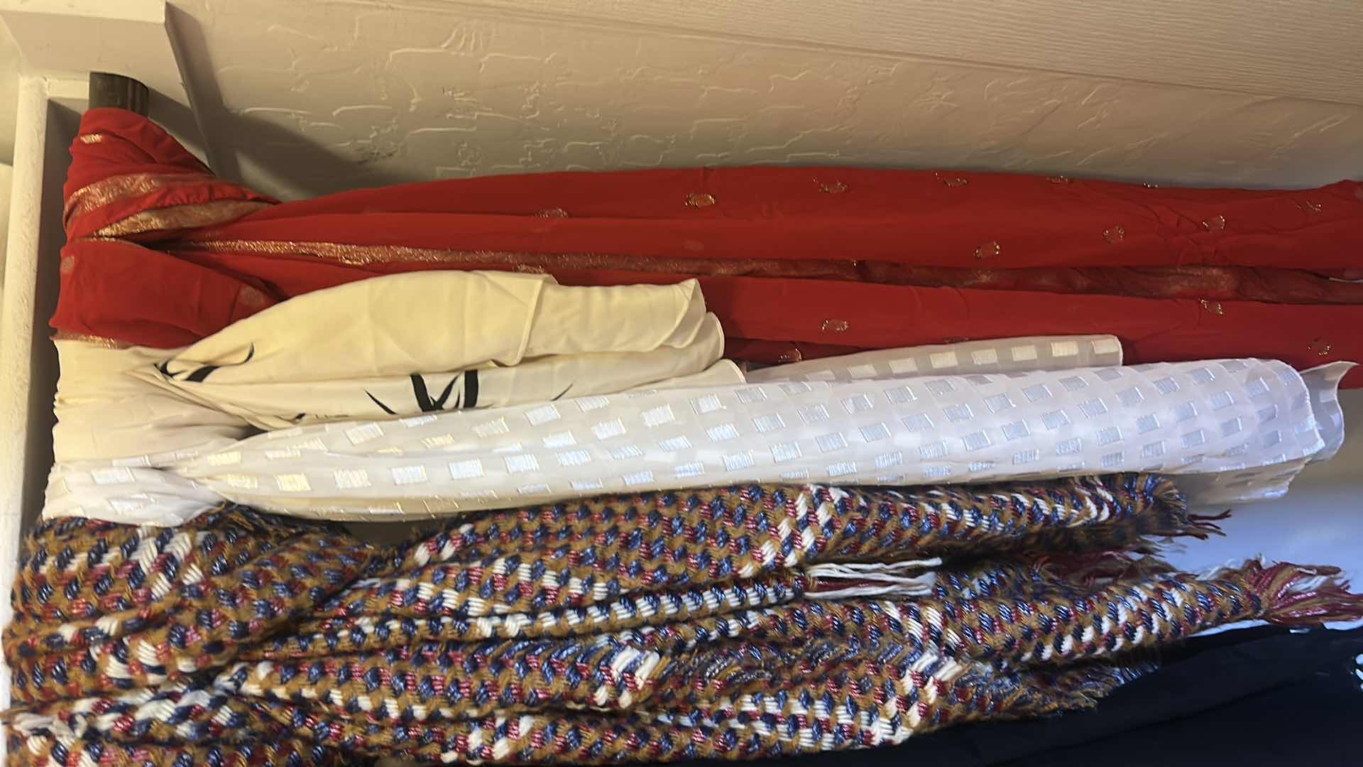 Photo 1 of COLLECTION OF WOMEN’S SCARVES