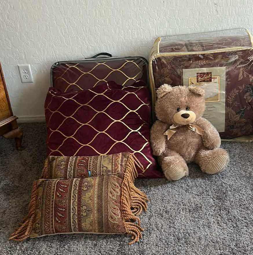 Photo 1 of QUEEN, BEDDING PILLOWS, AND SHAMS