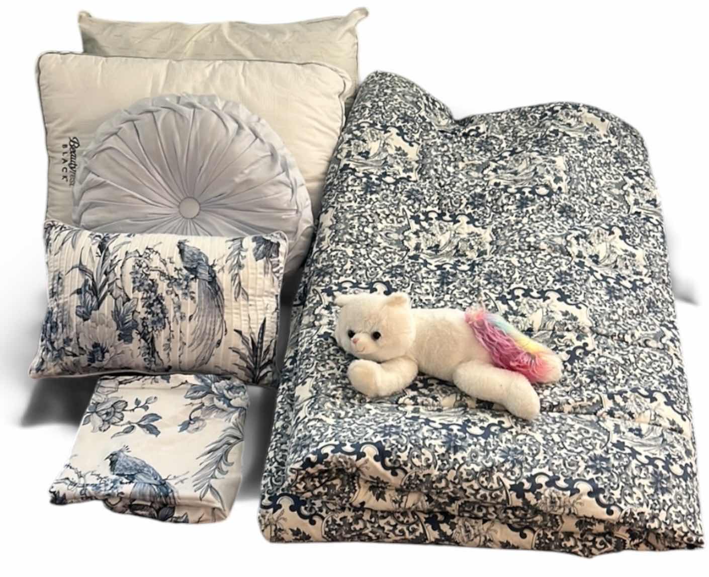 Photo 1 of QUEEN, BEDDING PILLOWS, AND SHAMS