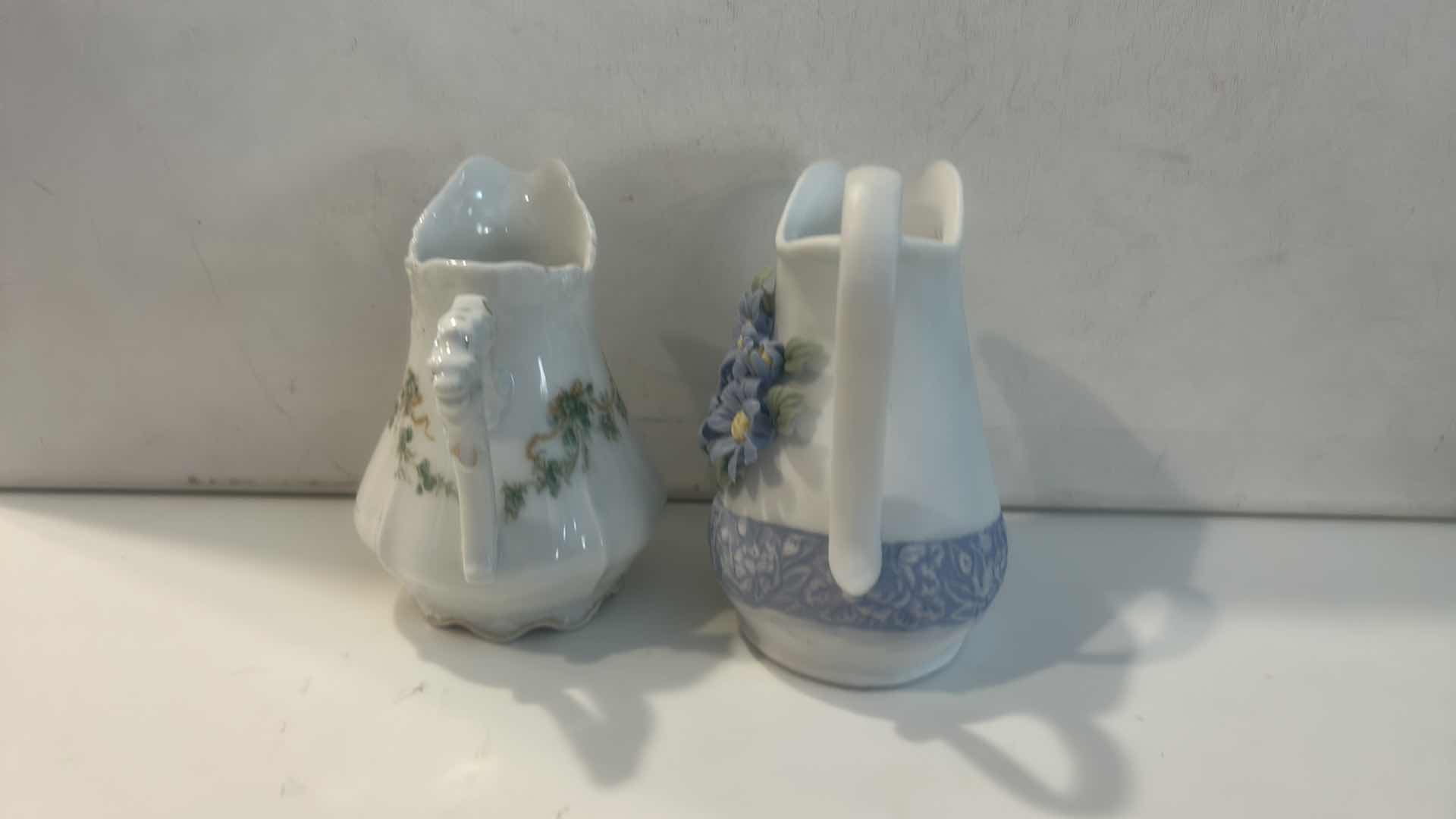 Photo 1 of 2 FLORAL CERAMIC PITCHERS H5”