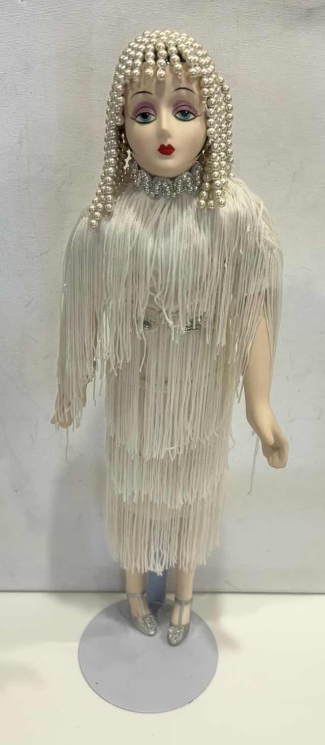 Photo 1 of VINTAGE ART DECO-INSPIRED "GATSBY ROARING 20S FLAPPER" PORCELAIN DOLL, 18” $45