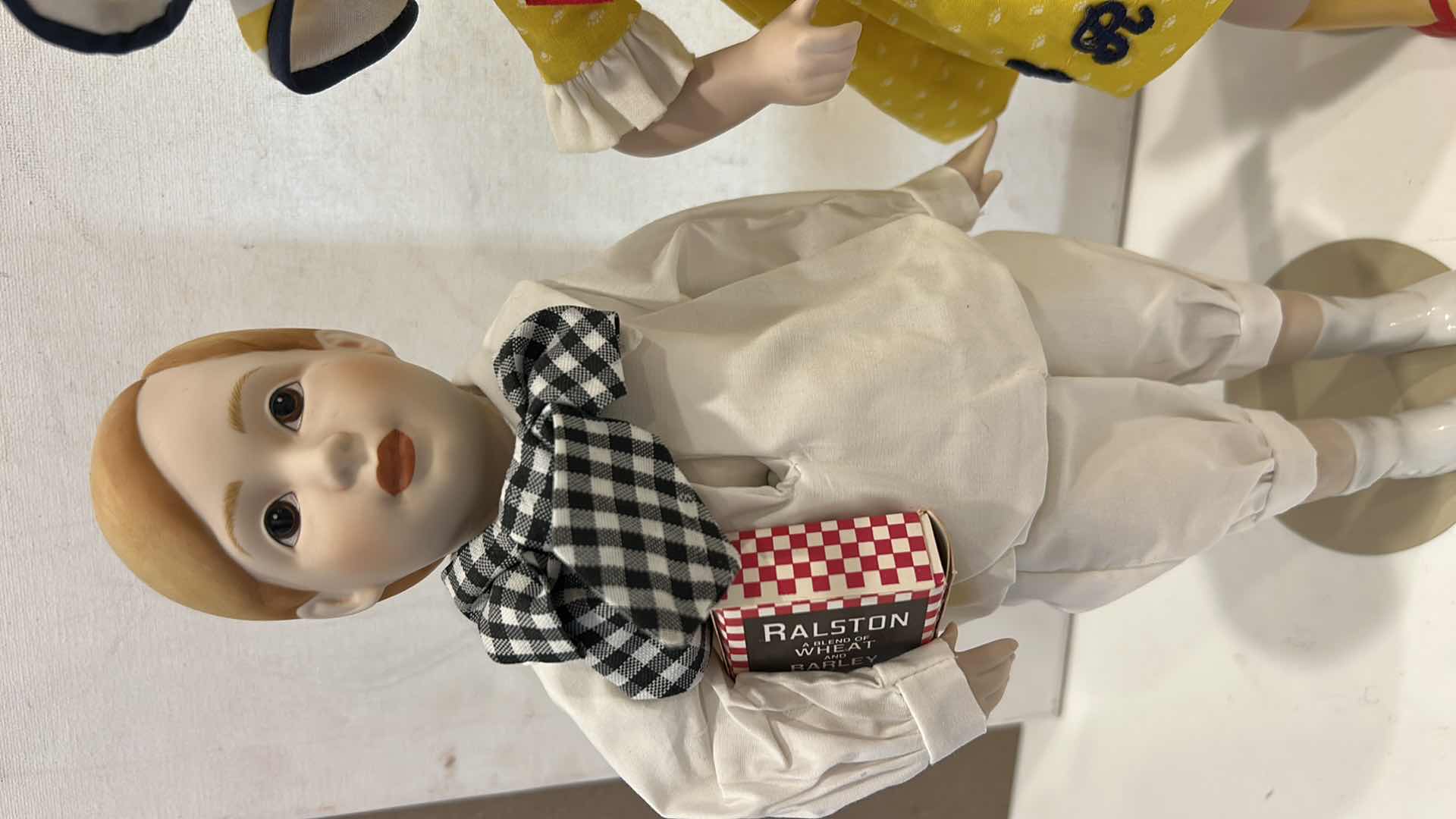Photo 1 of 1985-1986 FRANKLIN HEIRLOOM PORCELAIN DOLL $70