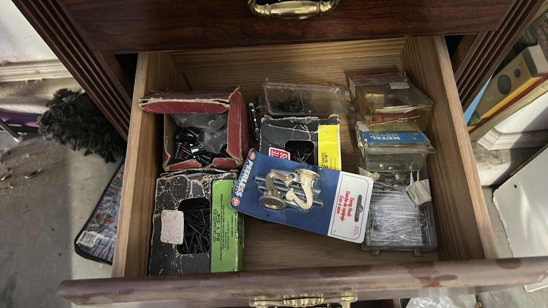 Photo 1 of CONTENTS OF 5 DRAWERS - VARIOUS TOOLS
