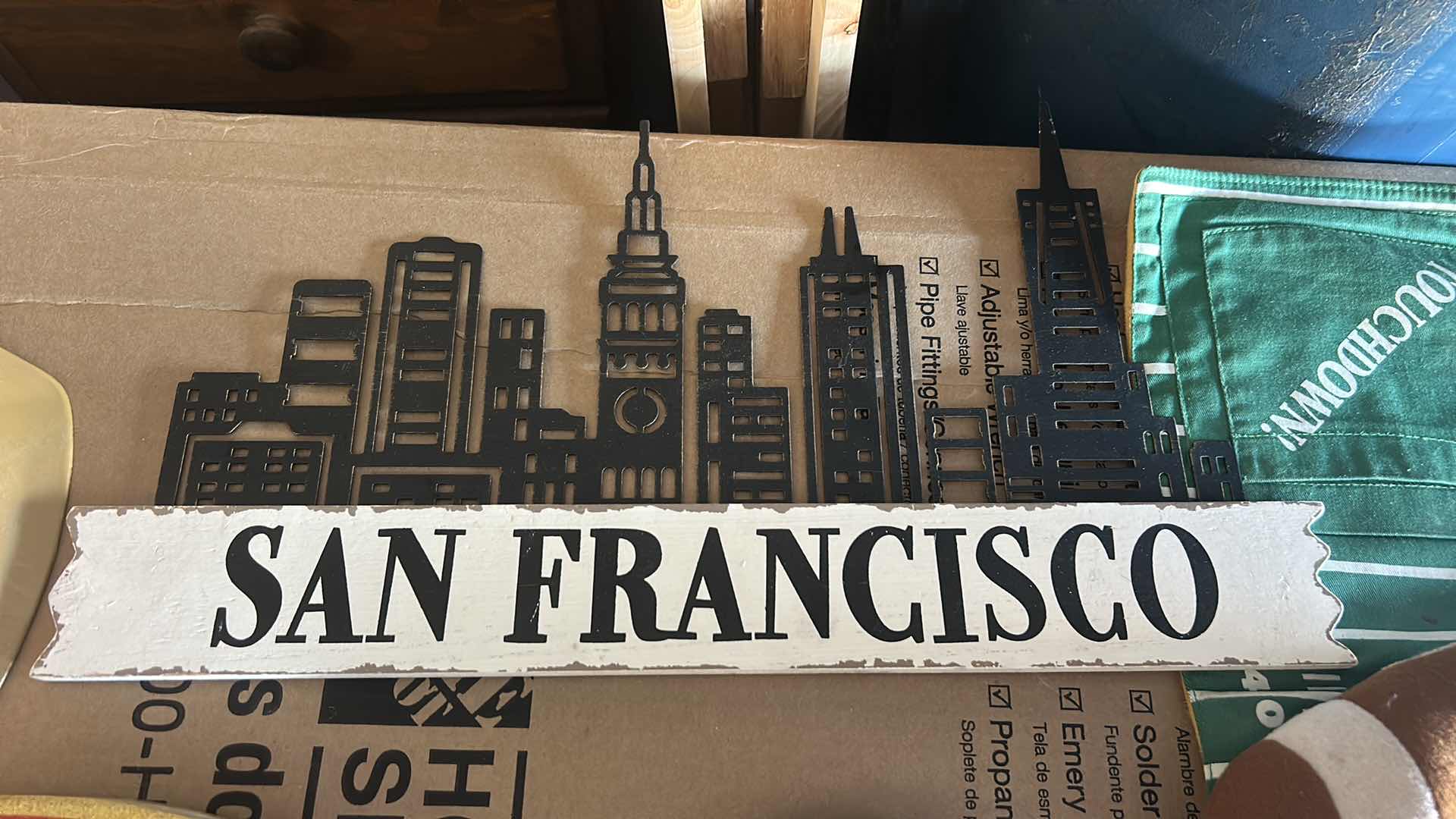 Photo 1 of SAN FRANCISCO GIANTS COLLECTIBLES